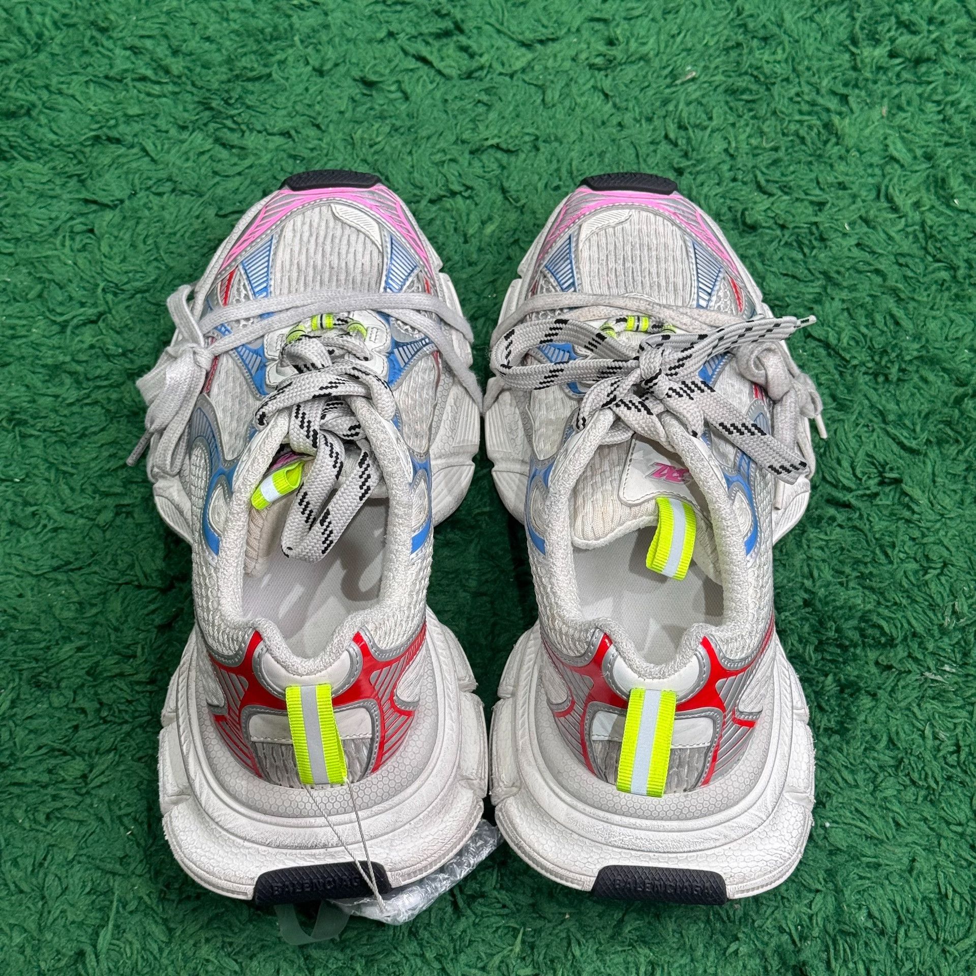 Balenciaga Balenciaga Blue Lowtop Sneakers us_8 Women Size US 8 / IT 38 - 6 Thumbnail