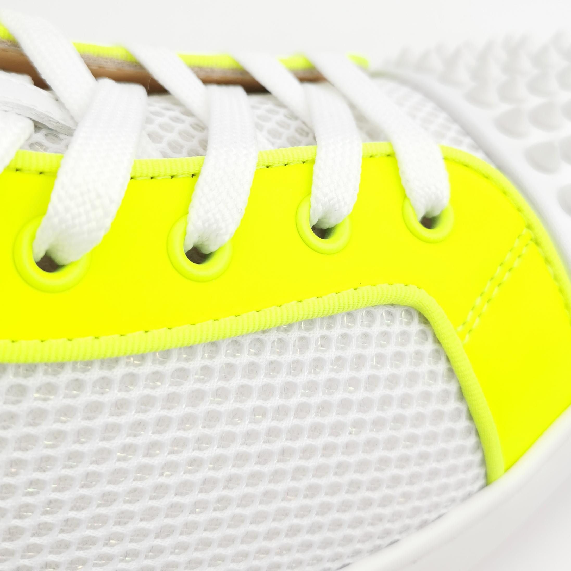 Christian Louboutin Christian Louboutin Lou Spikes 2 Sneakers 41 Size US 8 / EU 41 - 11 Thumbnail