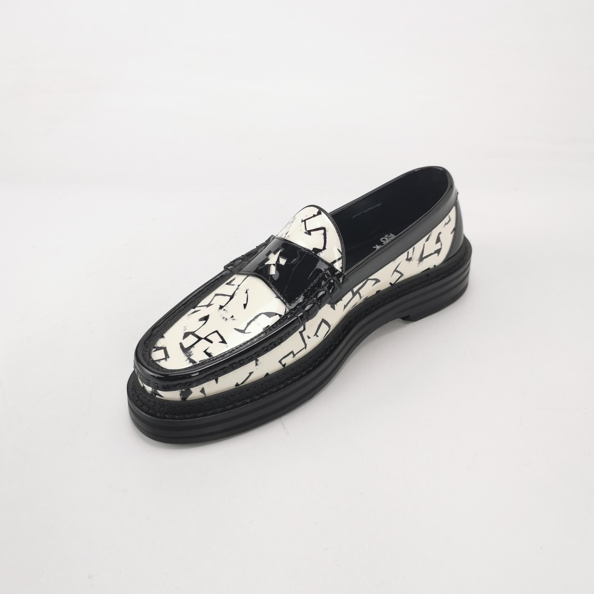 Jimmy Choo Jimmy Choo x Eric Haze Printed Patent Leather Loafers 41.5 Size US 8 / EU 41 - 3 Thumbnail