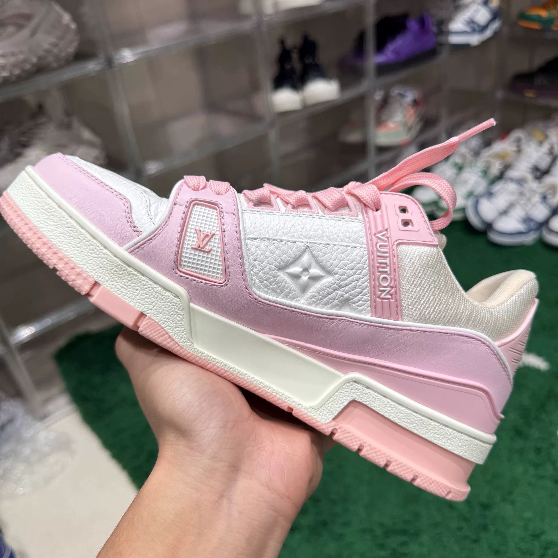 Louis Vuitton Louis Vuitton Training Pink Lowtop Sneakers 5.5 Men Size US 5.5 / EU 38 - 4 Thumbnail