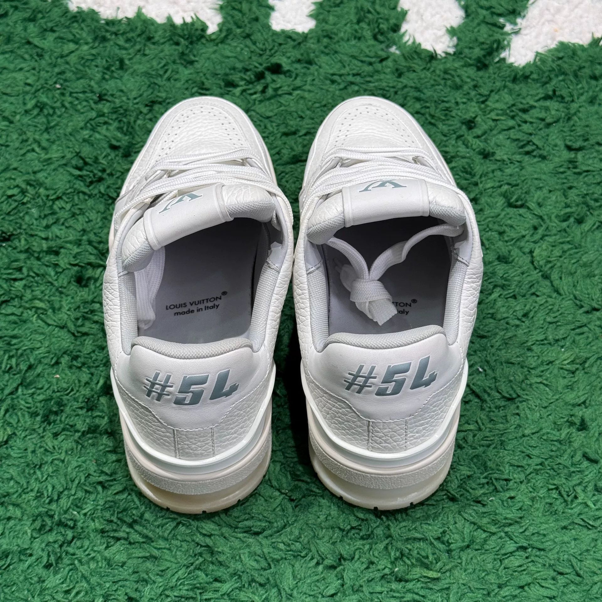 Louis Vuitton Louis Vuitton Training White Lowtop Sneakers us_7-5 Women Size US 7.5 / IT 37.5 - 6 Thumbnail