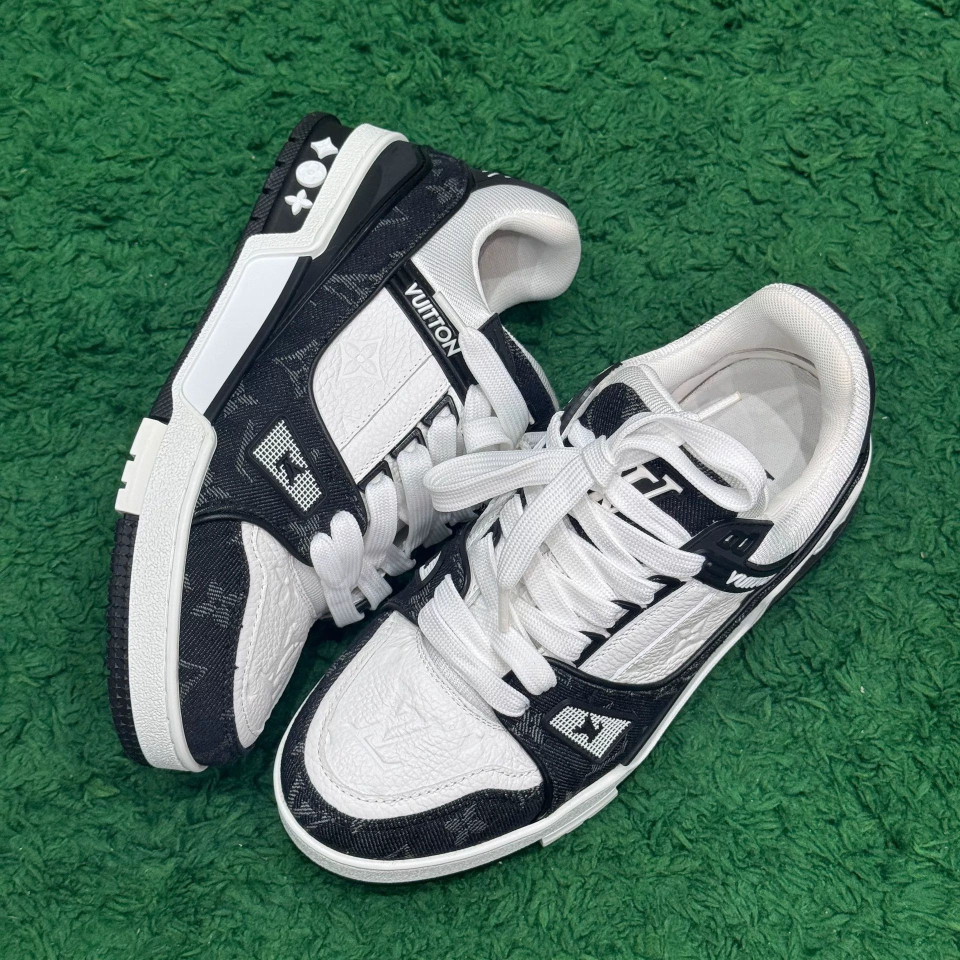 Louis Vuitton Louis Vuitton Training Denim Black Lowtop Sneakers Women Size US 7 / IT 37 - 5 Thumbnail