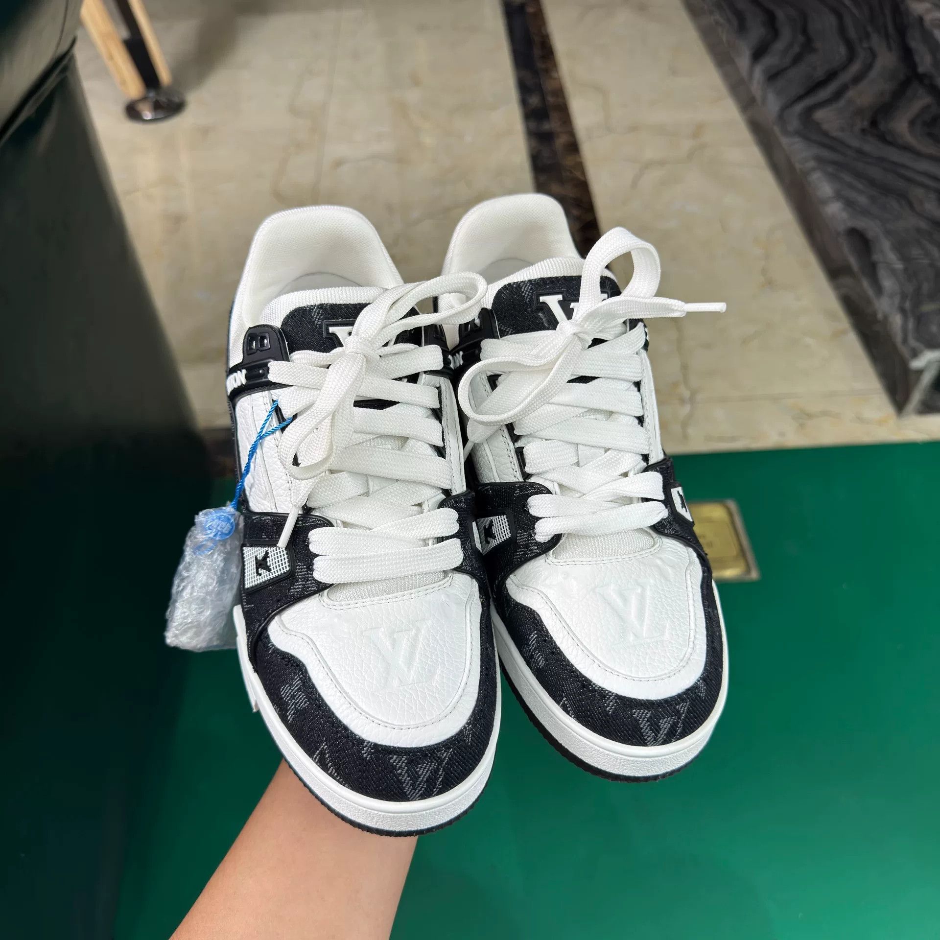 Louis Vuitton Louis Vuitton Training Denim Black Lowtop Sneakers Women Size US 7 / IT 37 - 2 Thumbnail