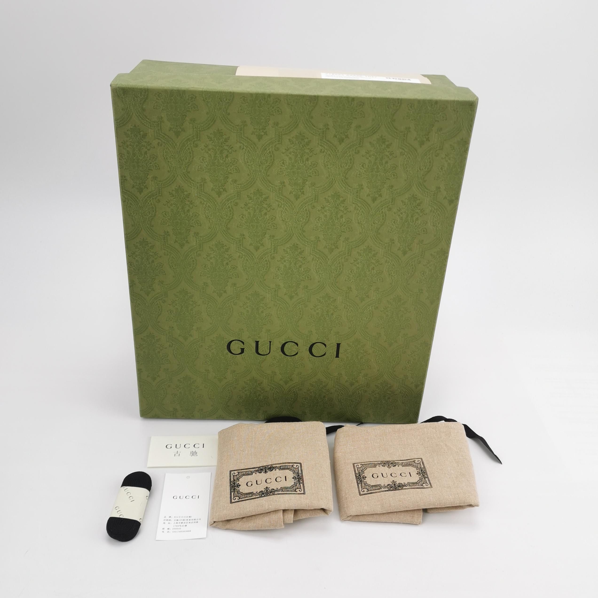 Gucci Gucci Buckle Leather Low-Top Sneakers 39 Size US 6 / EU 39 - 7 Thumbnail