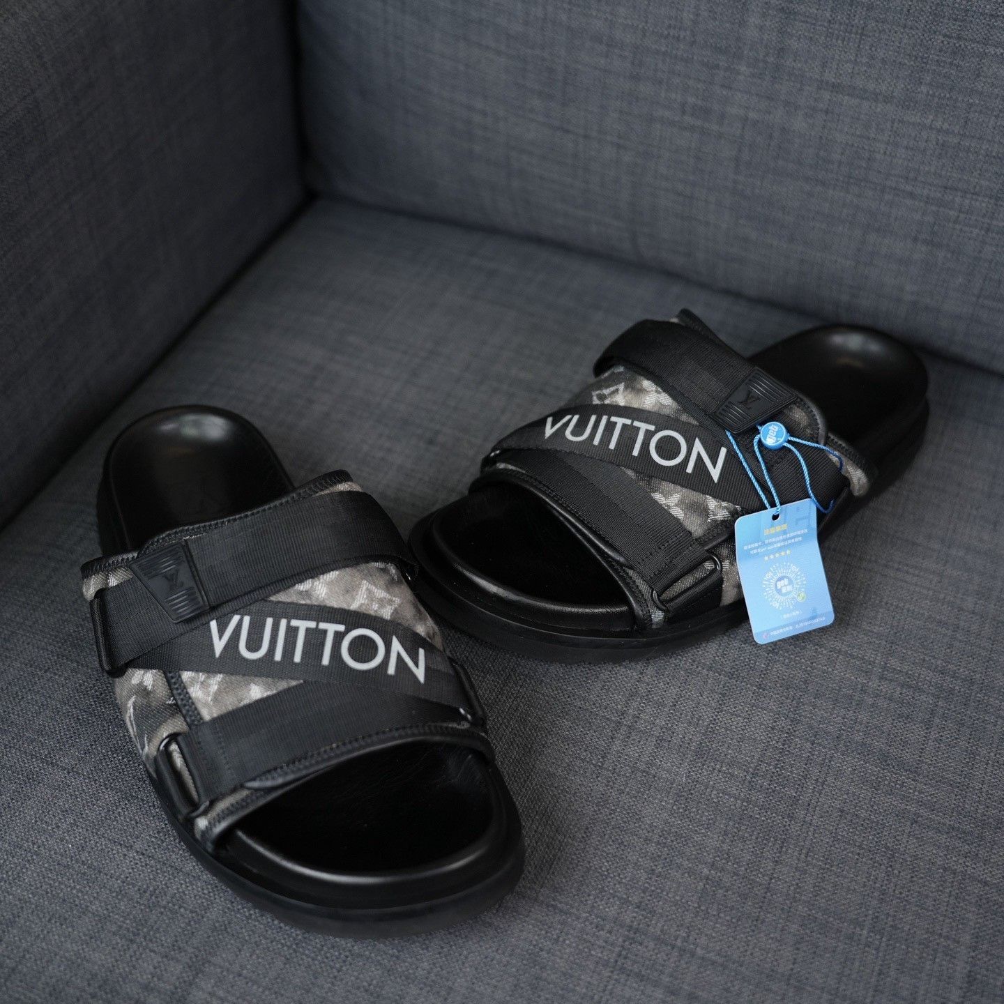 Louis Vuitton Louis Vuitton Retro Black Sandals 10 Men Size US 10 / EU 43 - 3 Thumbnail