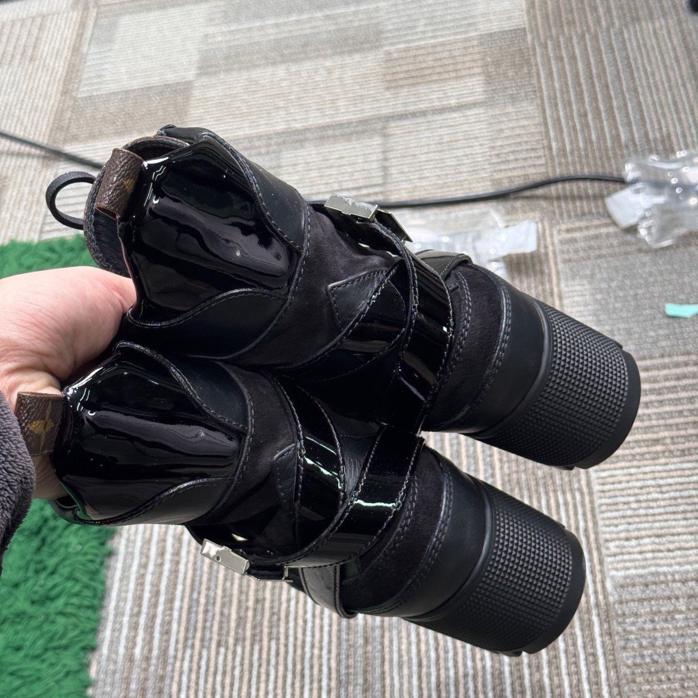 Louis Vuitton Louis Vuitton Leather Boots us_7-5 Women Size US 7.5 / IT 37.5 - 5 Thumbnail