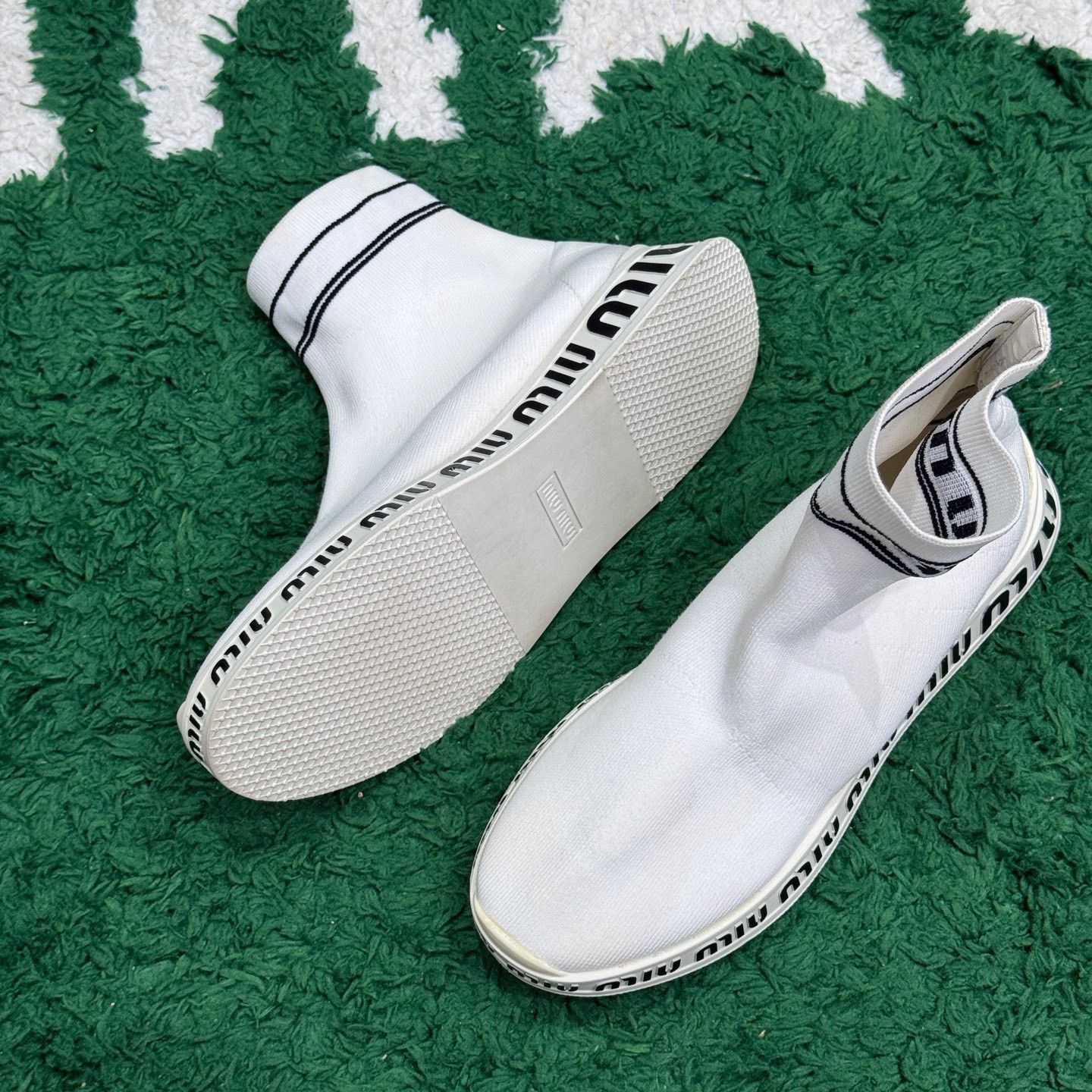 Miu Miu Miu Miu White Hitop Sneakers us_8 Women Size US 8 / IT 38 - 3 Thumbnail
