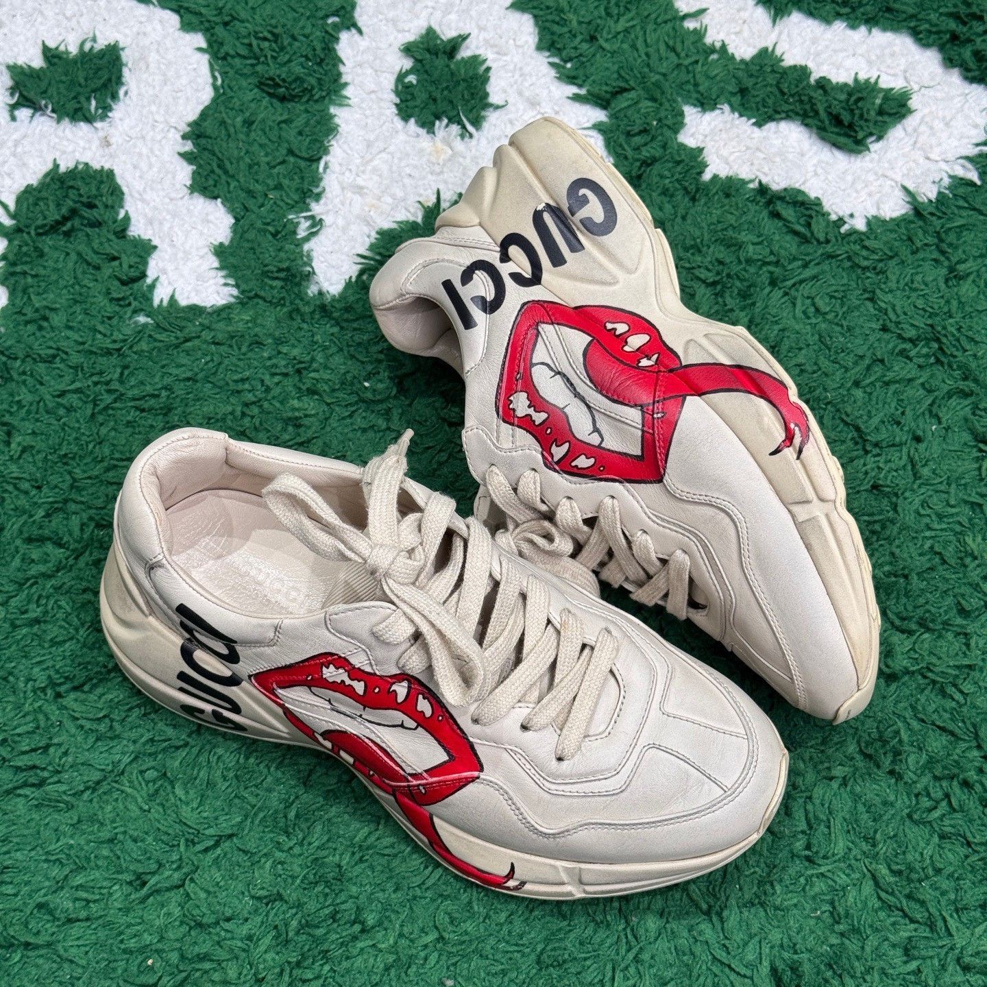 Gucci Gucci Printed Red Lowtop Sneakers us_8 Women Size US 8 / IT 38 - 3 Thumbnail