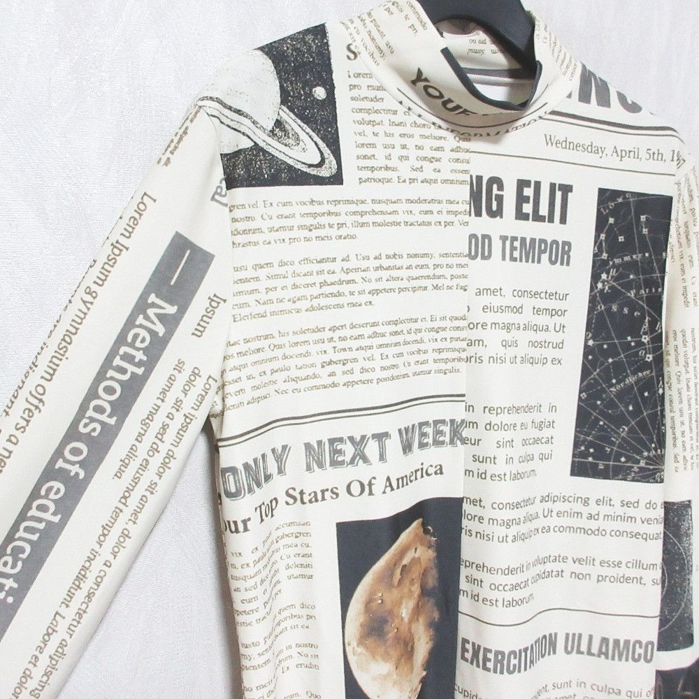 Other Other AMERI UND SPACE NEWSPAPER PRINT Cotton Top Textile Tops DUTY FREE for USA Size ONE SIZE - 3 Thumbnail