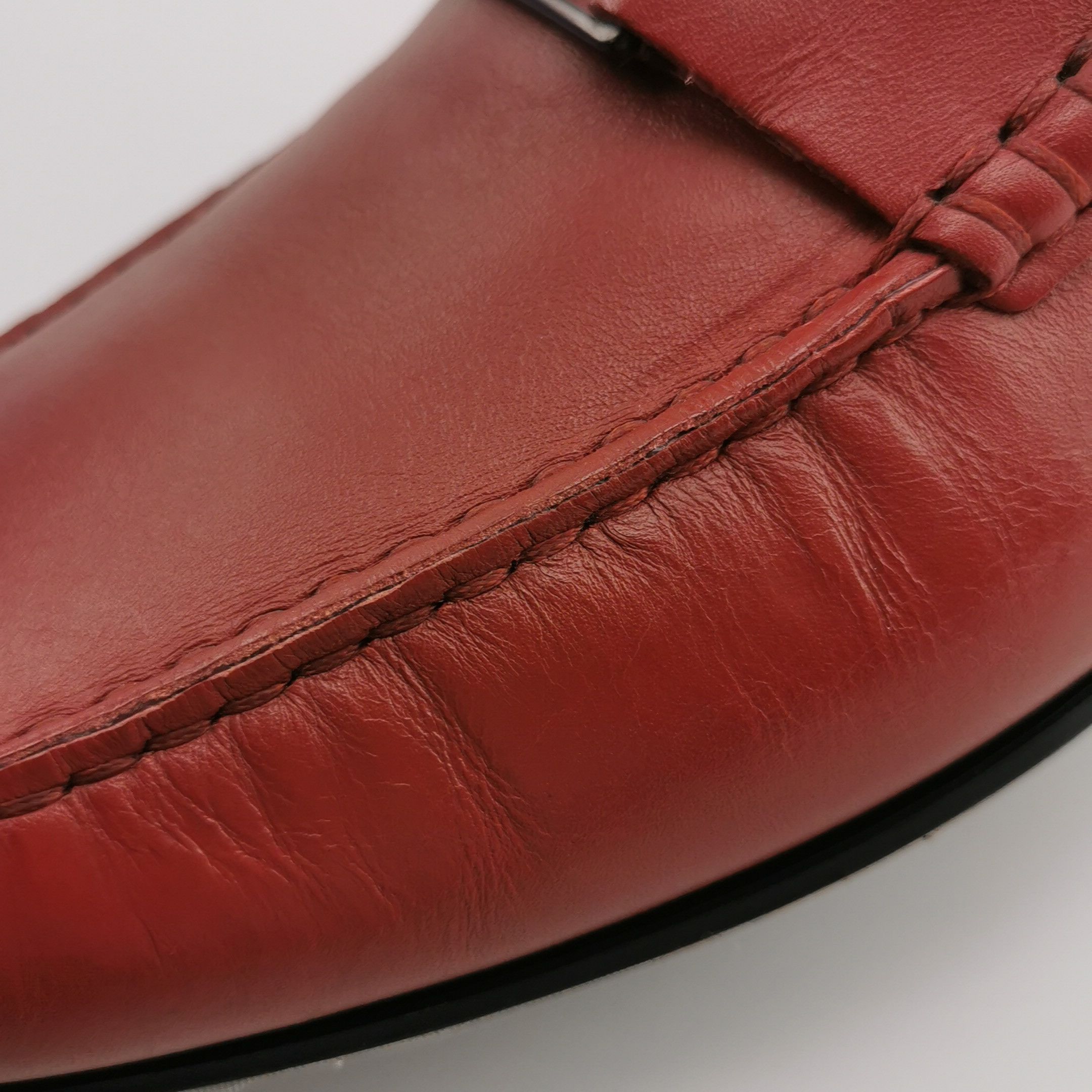 Tod's Tod's x Ferrari Red Leather Loafers UK 7.5 Size US 8 / EU 41 - 11 Thumbnail