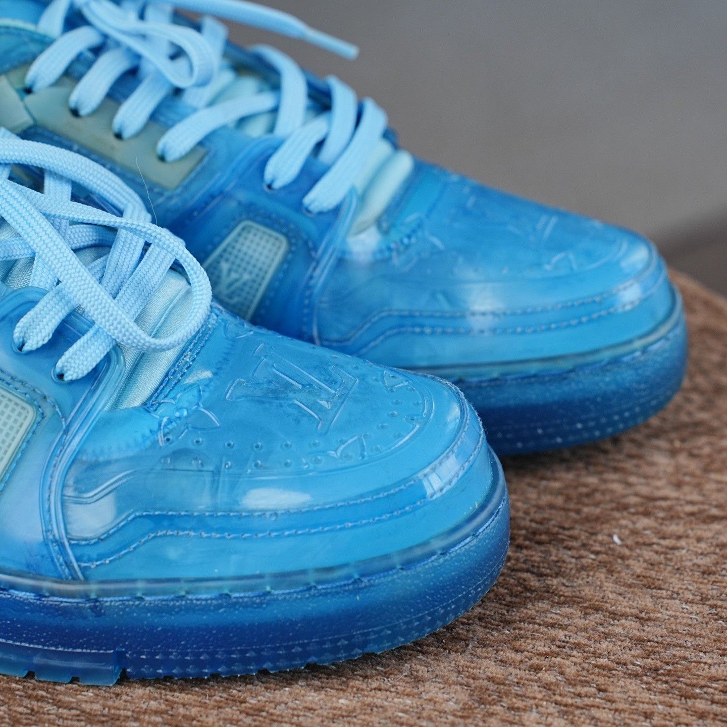 Louis Vuitton Louis Vuitton Training Blue Lowtop Sneakers 8 Men Size US 8 / EU 41 - 3 Thumbnail