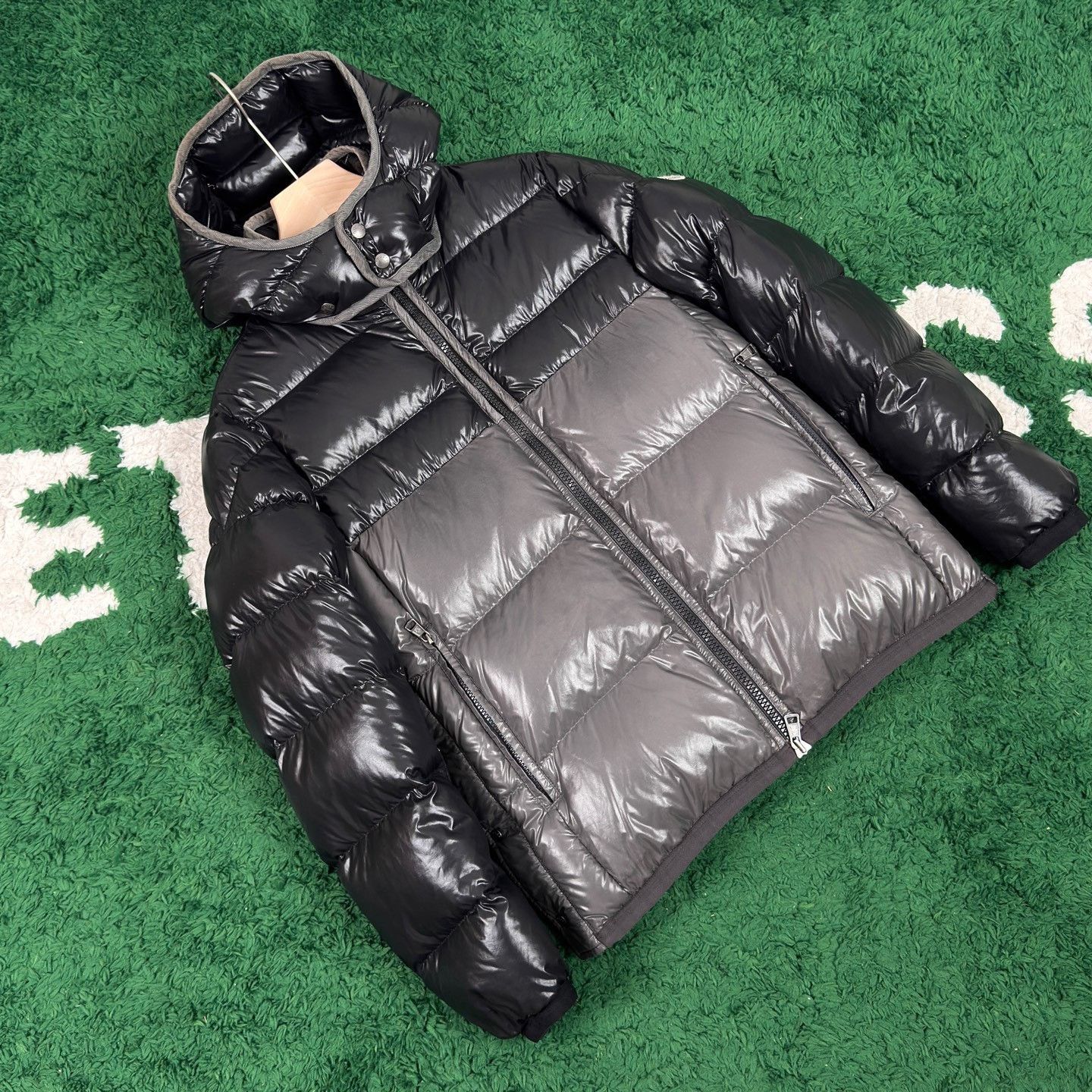 Moncler Moncler Down Gray Heavy Coat l Men Size US L / EU 52-54 / 3 - 3 Thumbnail