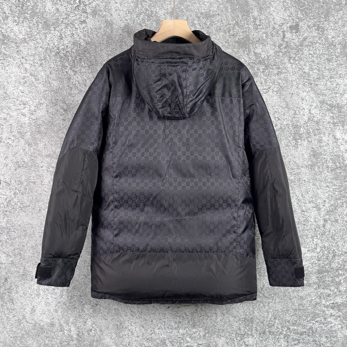 Gucci Gucci Down Black Heavy Coat m Men Size US M / EU 48-50 / 2 - 2 Thumbnail
