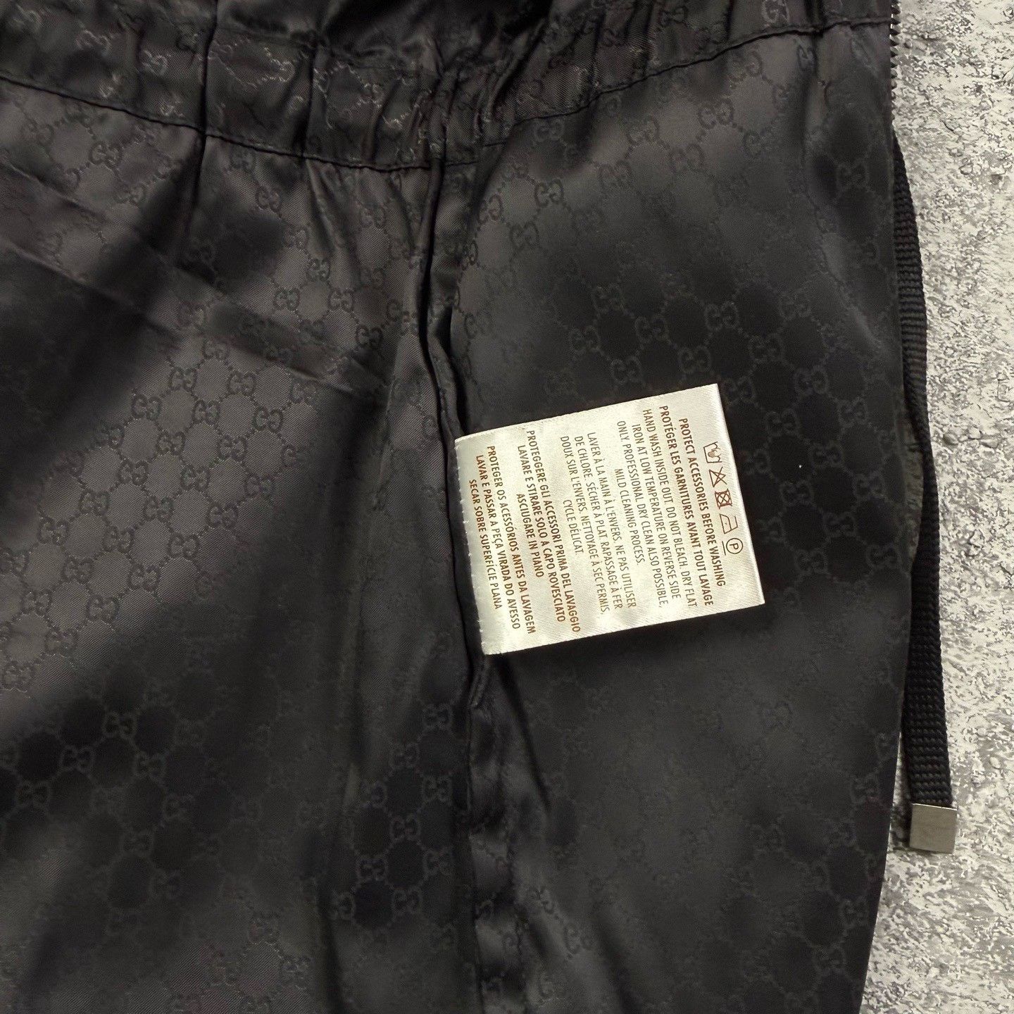 Gucci Gucci Black Light Jacket xs Men Size US XS / EU 42 / 0 - 4 Thumbnail