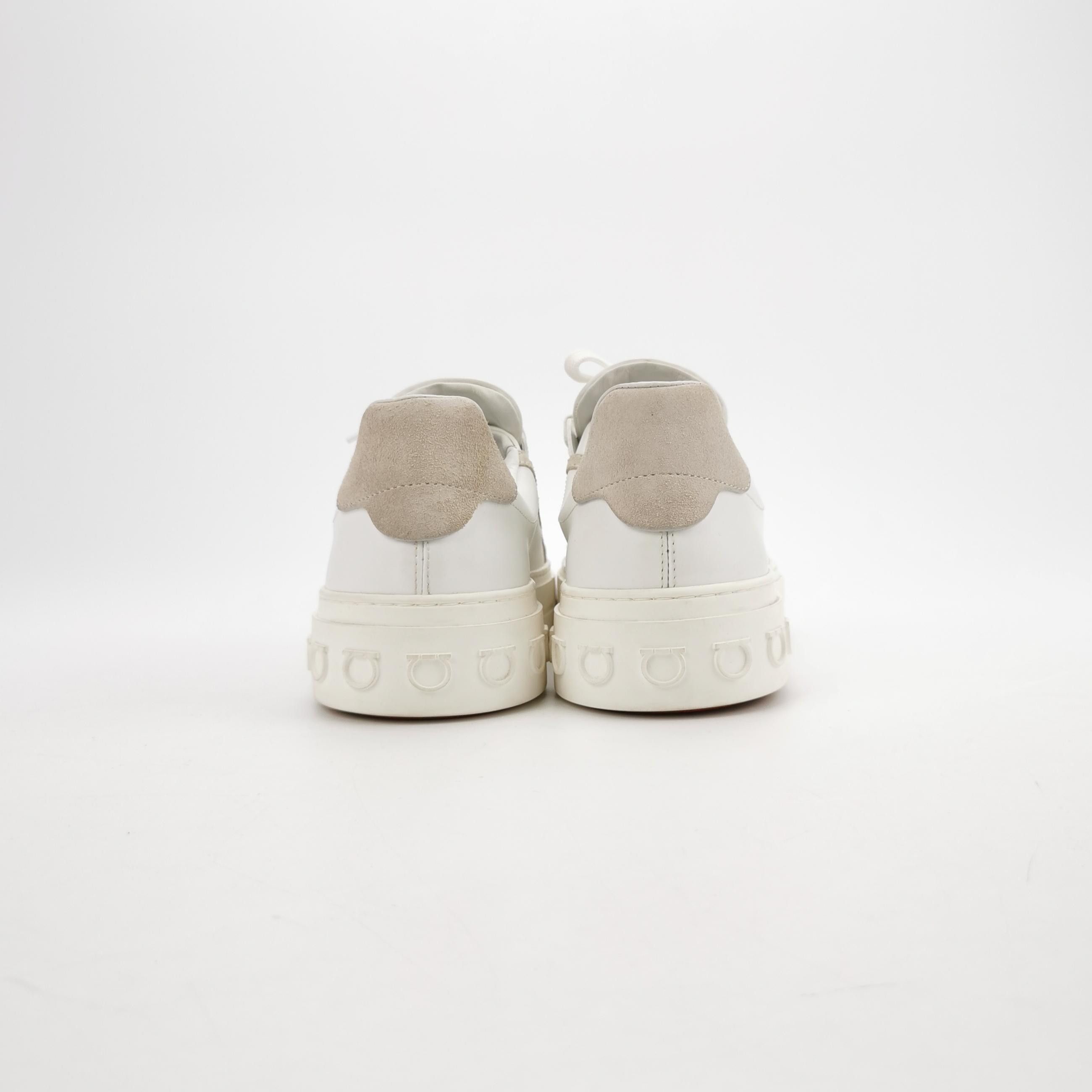 Salvatore Ferragamo Salvatore Ferragamo Suede Trim Sneakers 37.5 Size US 7.5 / IT 37.5 - 5 Thumbnail