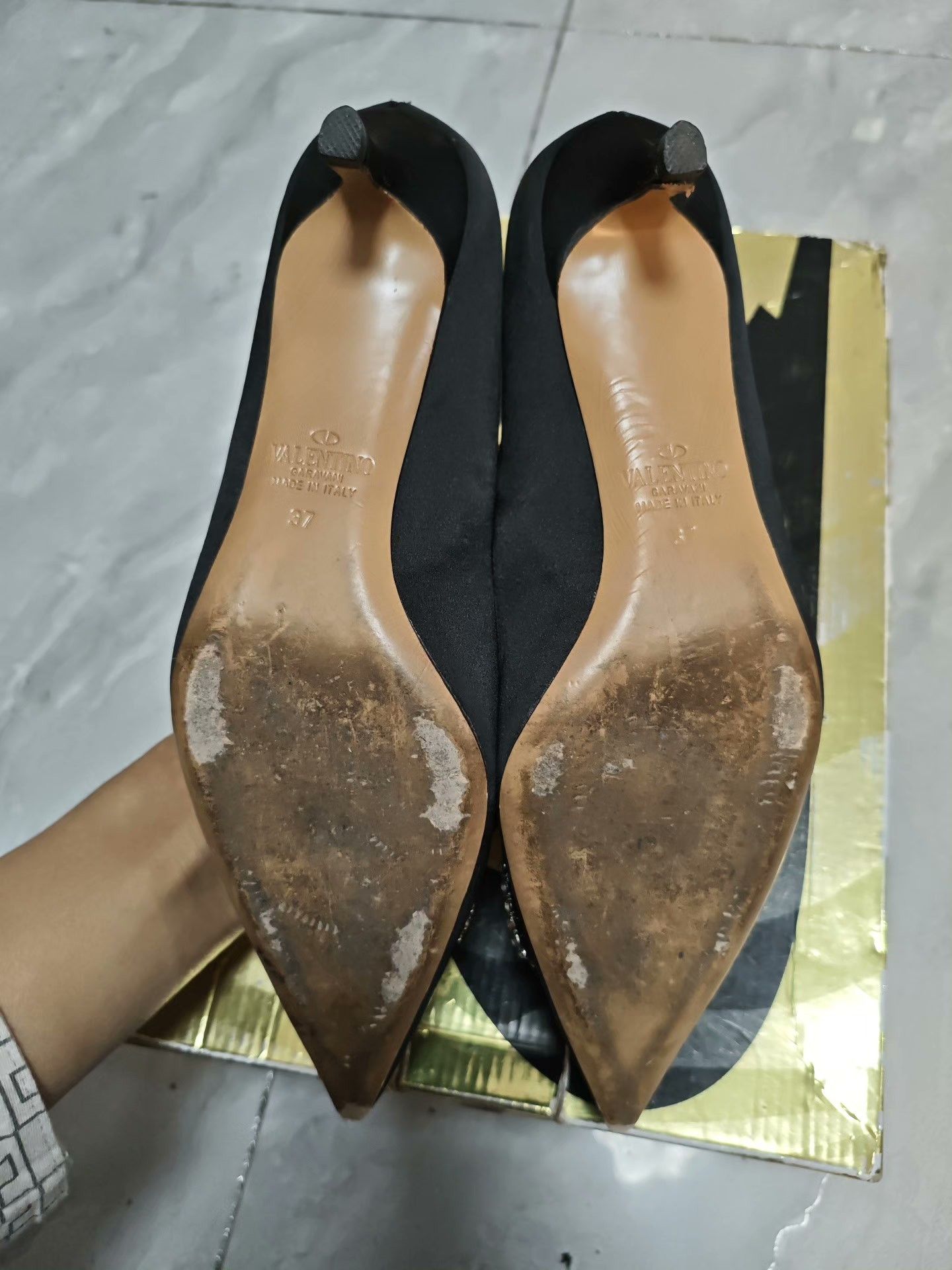 Valentino Valentino Retro Black Lowtop Sneakers us_7 Women Size US 7 / IT 37 - 5 Thumbnail