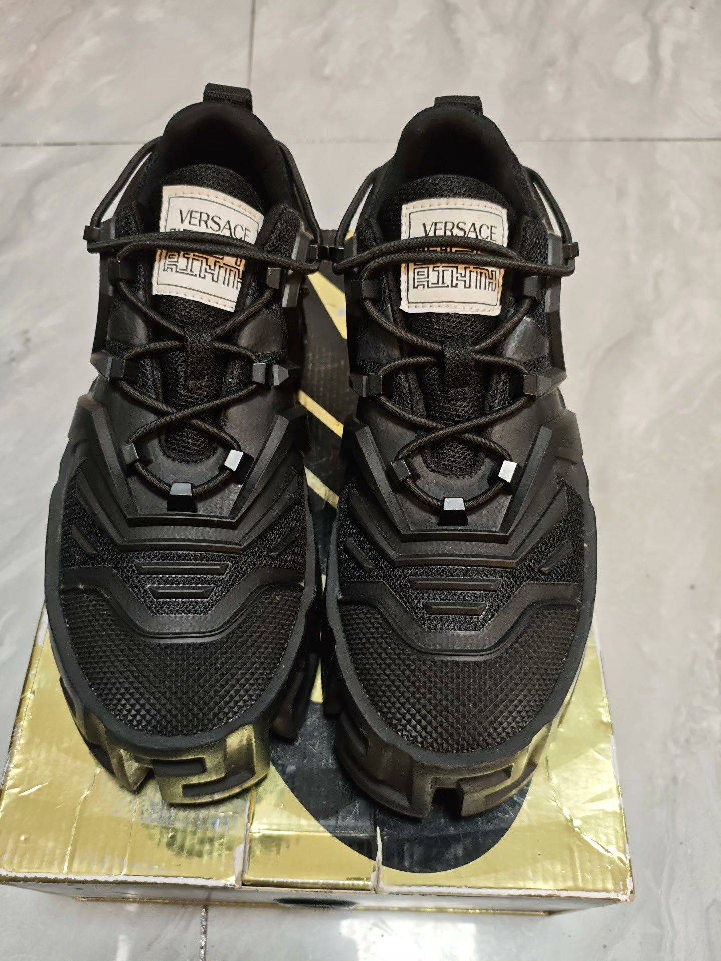 Versace Versace Black Lowtop Sneakers 8 Men Size US 8 / EU 41 - 2 Thumbnail
