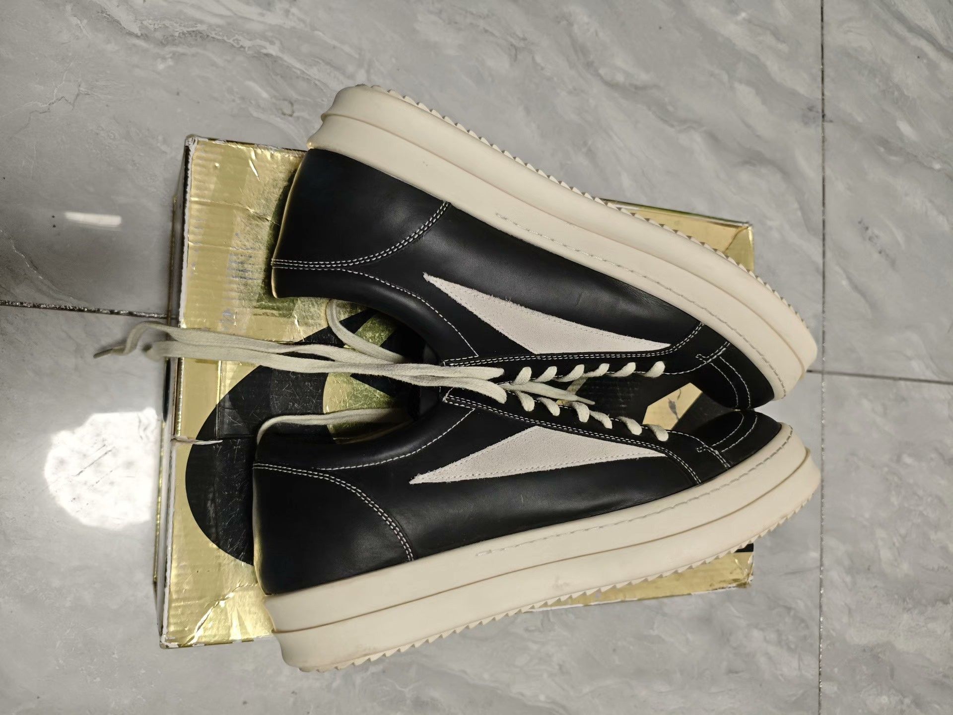 Rick Owens Rick Owens Black Lowtop Sneakers 8 Men Size US 8 / EU 41 - 4 Thumbnail