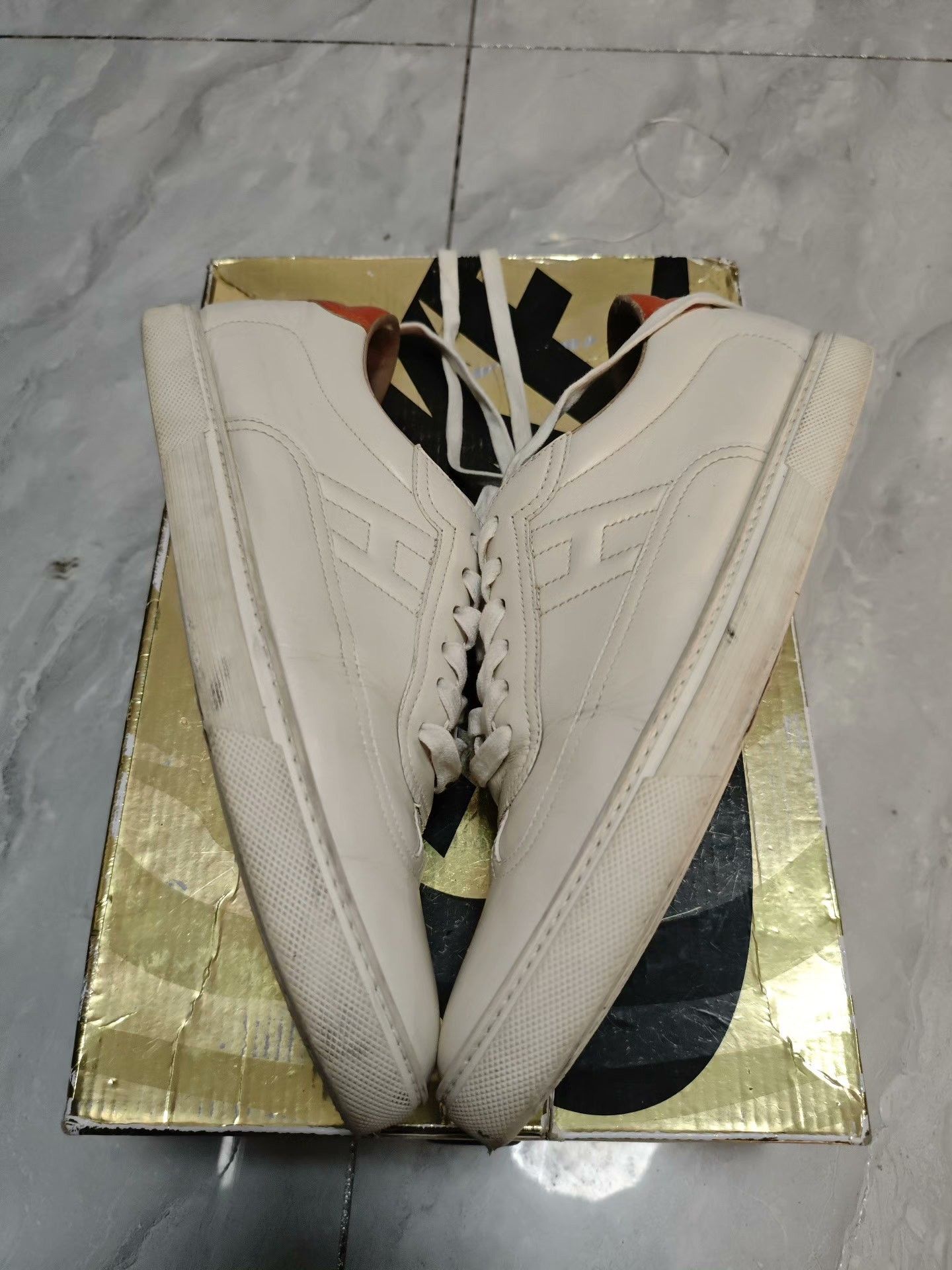 Hermes Hermes Leather Orange Lowtop Sneakers 9 Men Size US 9 / EU 42 - 3 Thumbnail