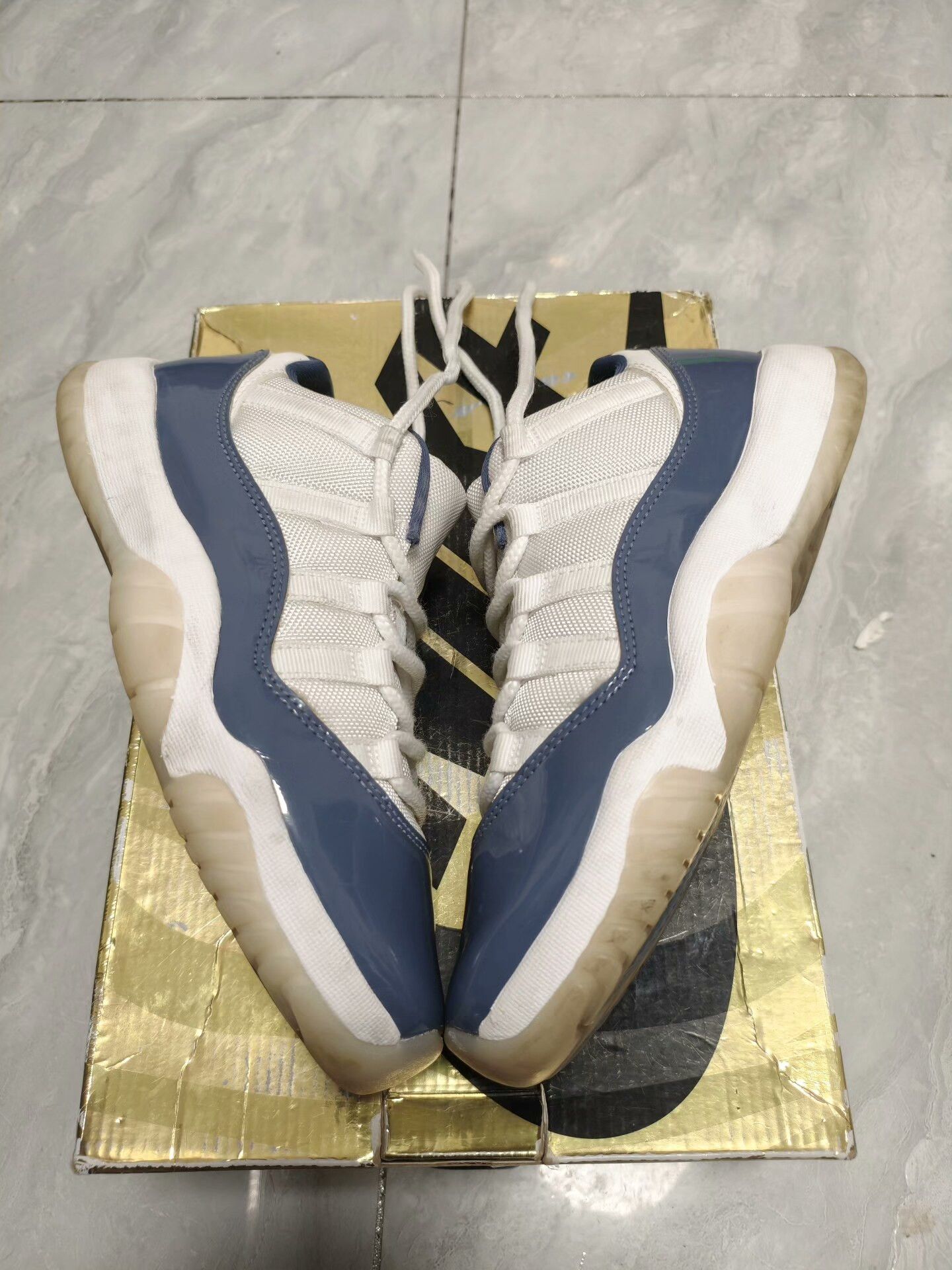 Jordan Brand Jordan Brand Blue Lowtop Sneakers 7 Men Size US 7 / EU 40 - 3 Thumbnail