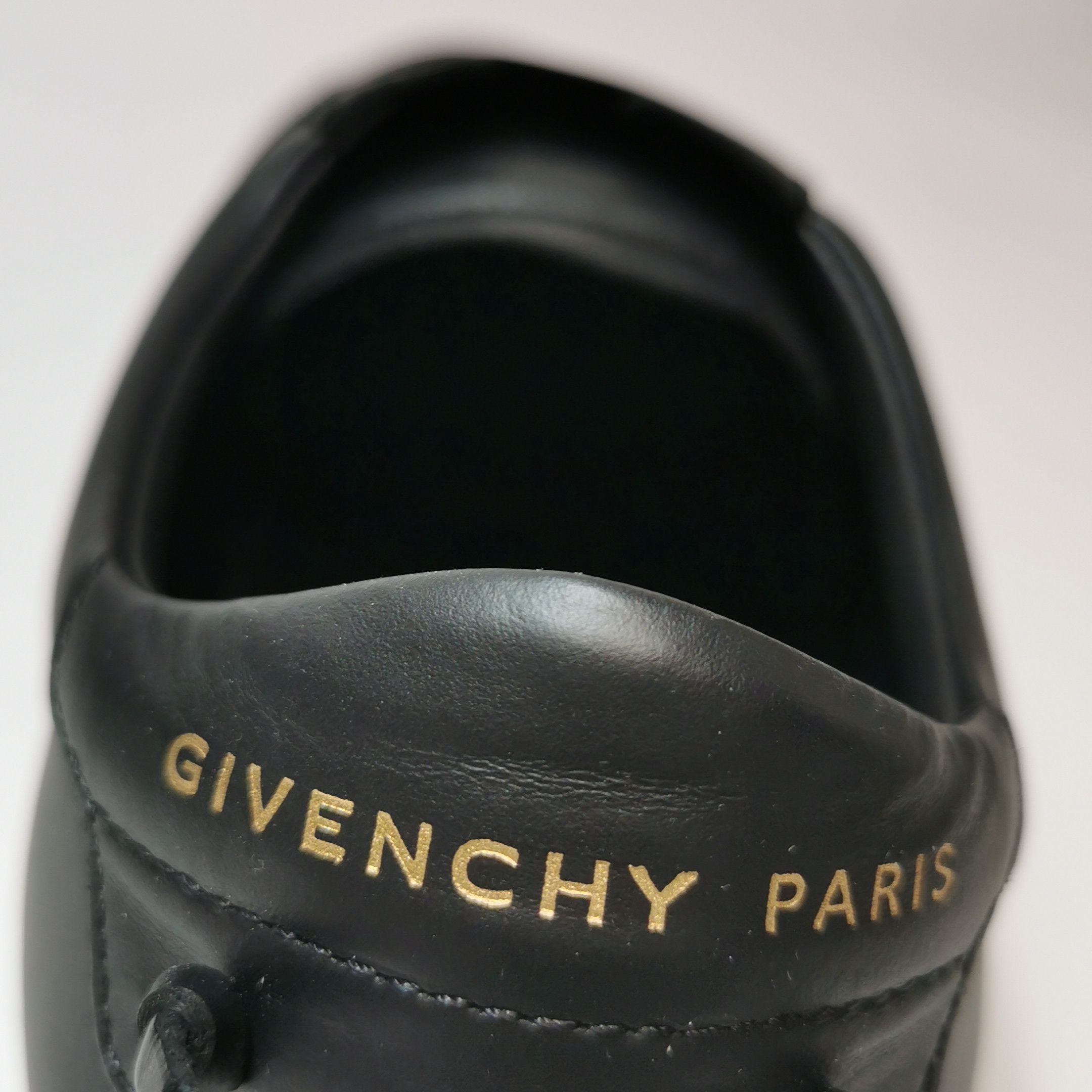 Givenchy Givenchy Logo Elastic Urban Sneakers 41.5 Size US 8 / EU 41 - 13 Thumbnail