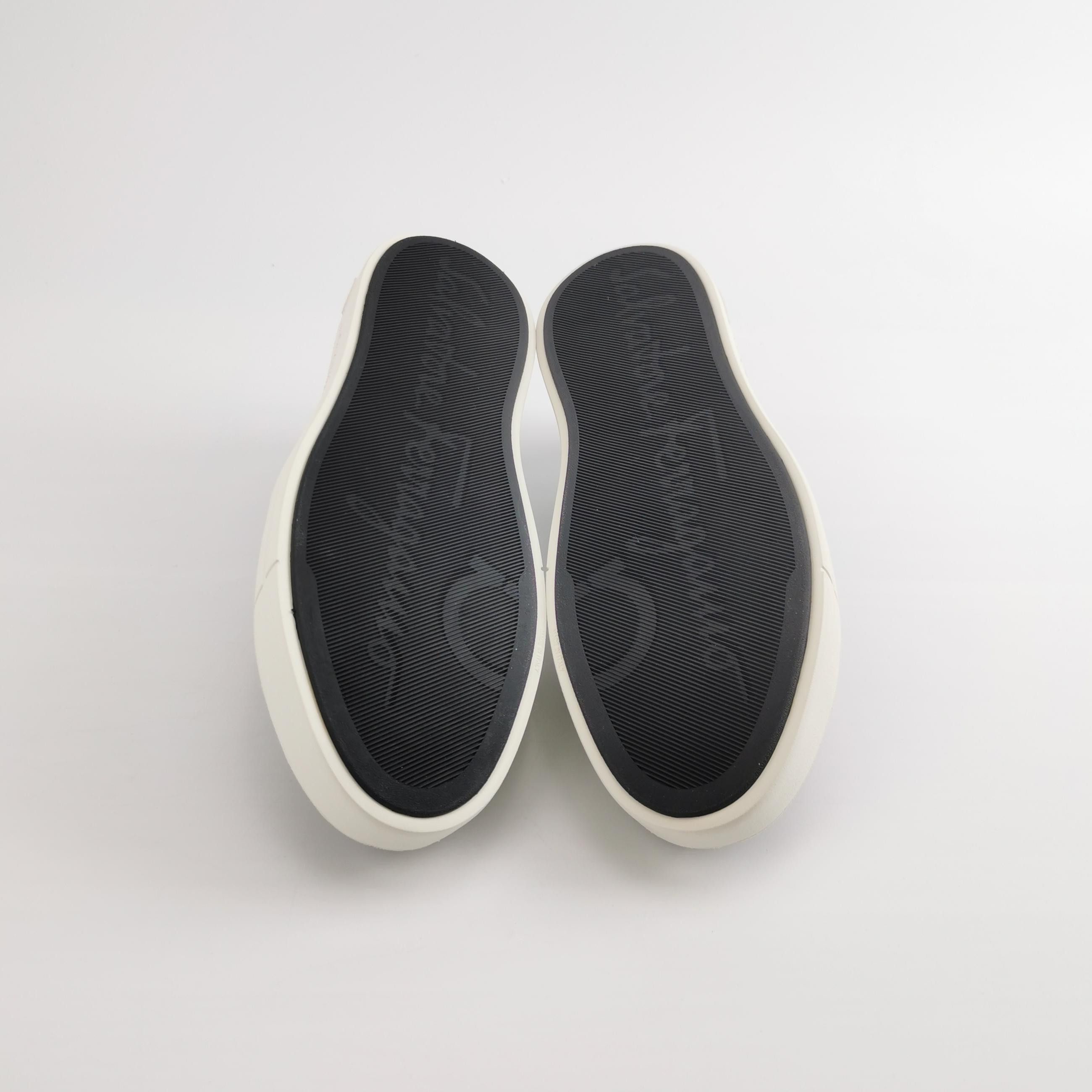 Salvatore Ferragamo Salvatore Ferragamo Gancini Leather Sneakers 7 Size US 7 / EU 40 - 6 Thumbnail
