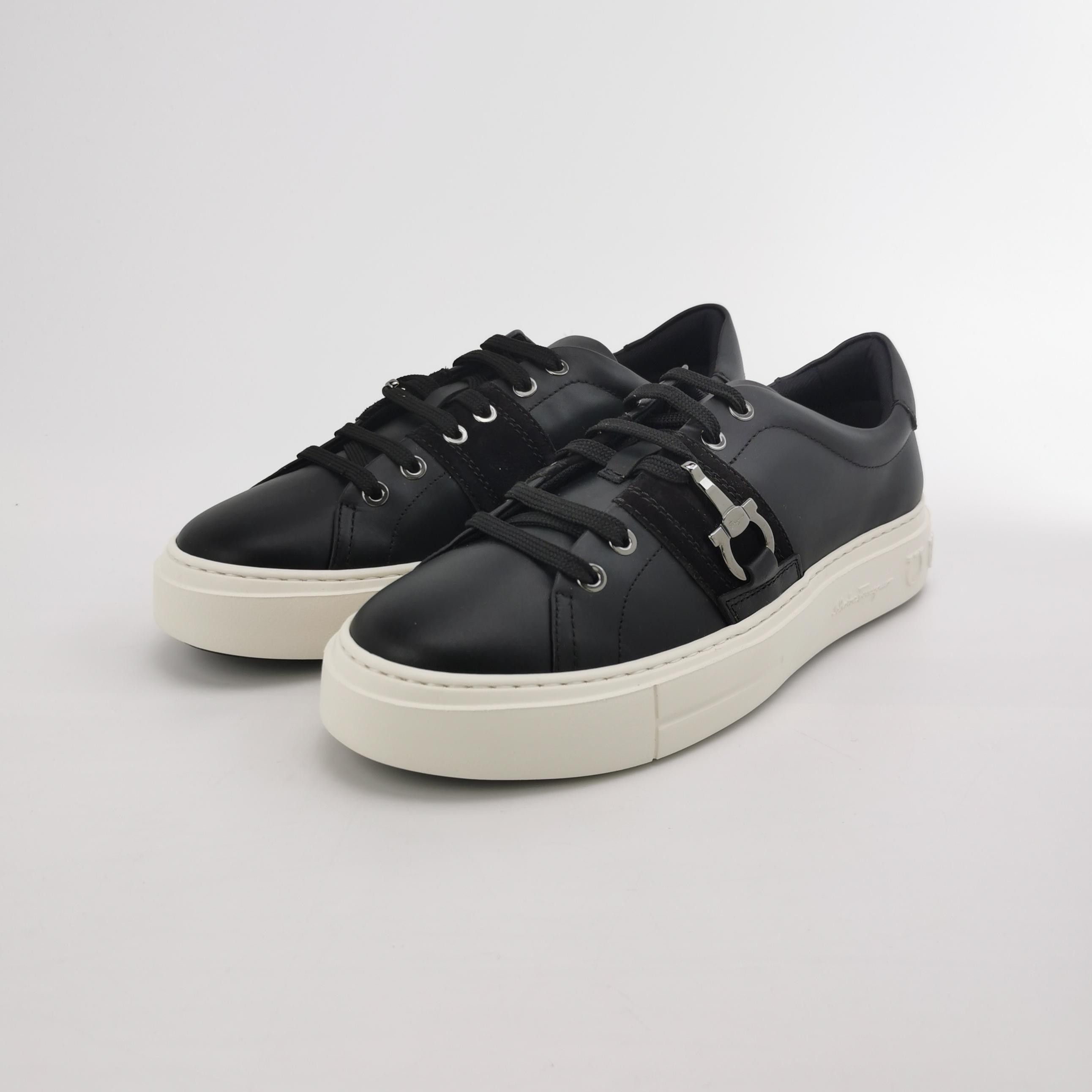 Salvatore Ferragamo Salvatore Ferragamo Gancini Leather Sneakers 7 Size US 7 / EU 40 - 3 Thumbnail
