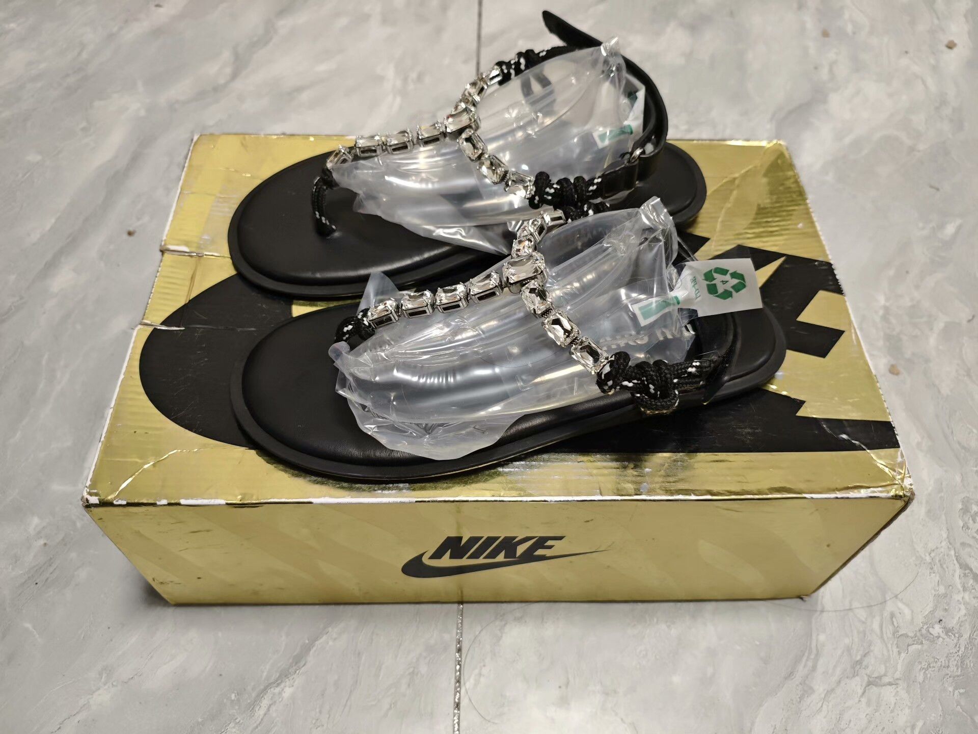 Miu Miu Miu Miu Black Sandals us_10 Women Size US 10 / IT 40 - 2 Thumbnail