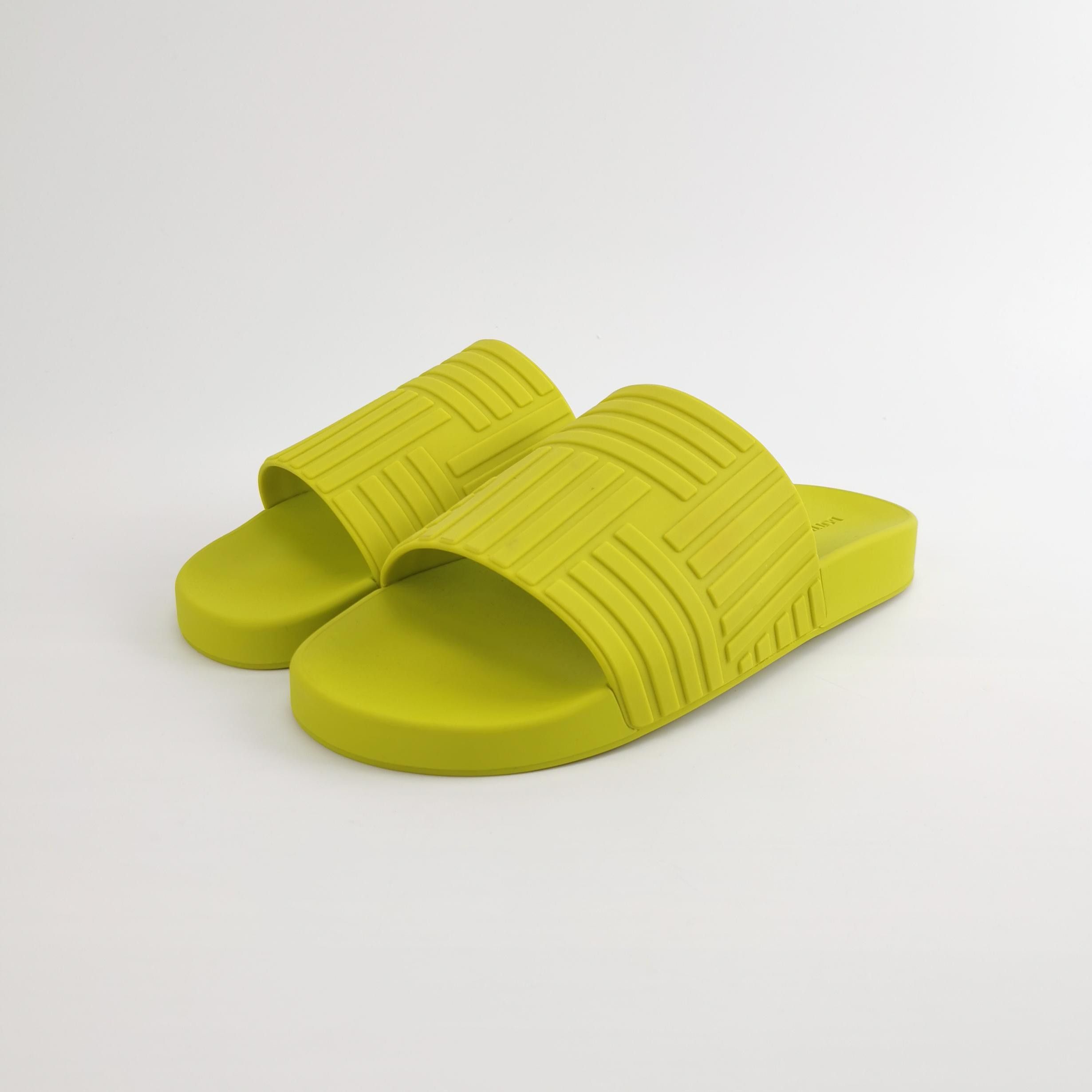 Bottega Veneta Bottega Veneta Lime Intrecciato Sliders EU 43 Size US 10 / EU 43 - 3 Thumbnail