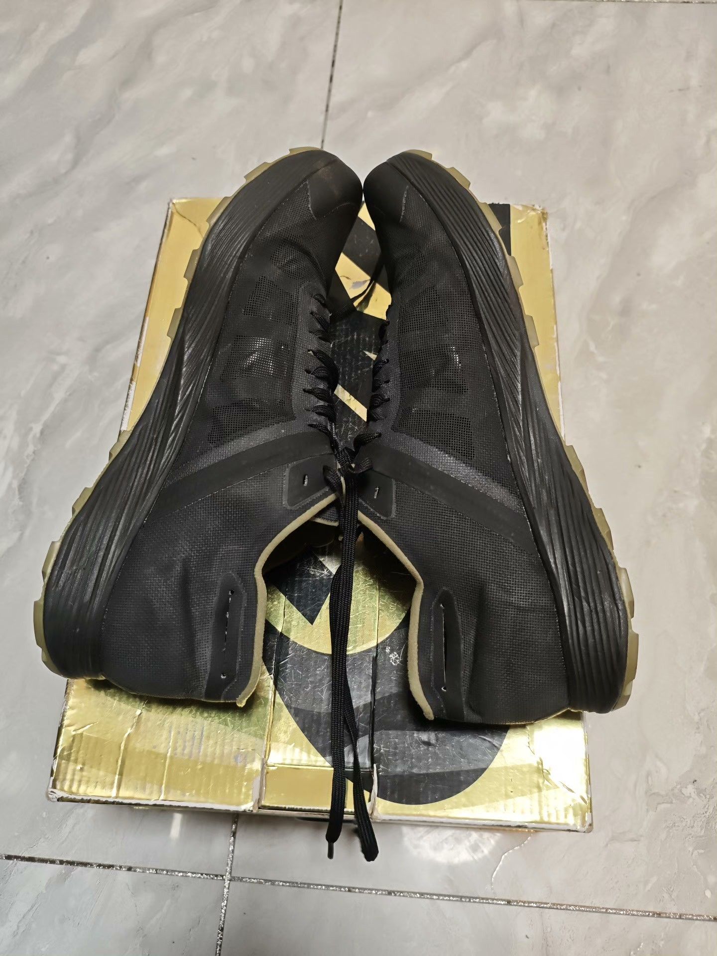 Arc'teryx Arc'teryx Black Lowtop Sneakers 10 Men Size US 10 / EU 43 - 4 Thumbnail