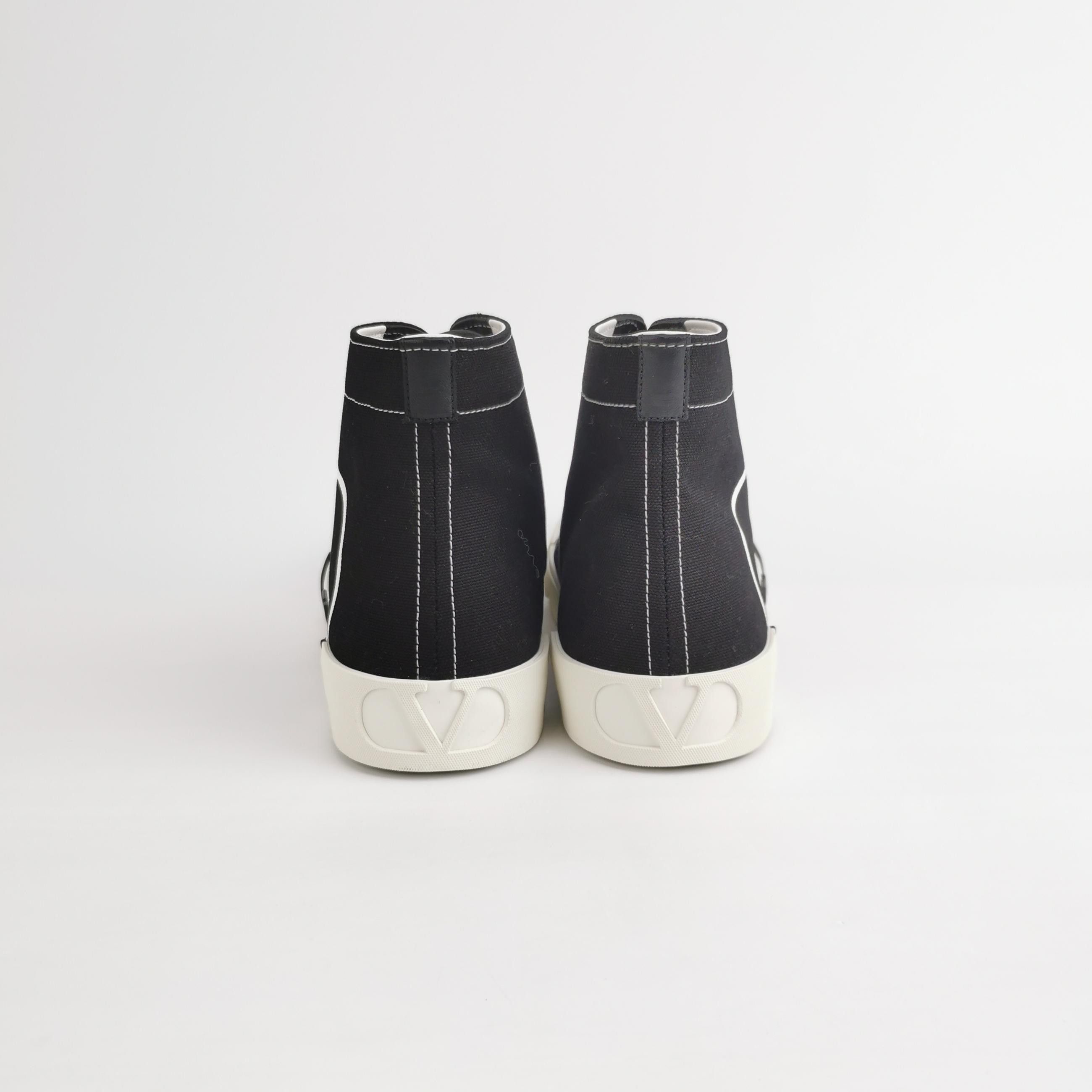 Valentino Valentino VLogo Canvas Hi-Top Sneakers 41.5 Size US 8 / EU 41 - 5 Thumbnail