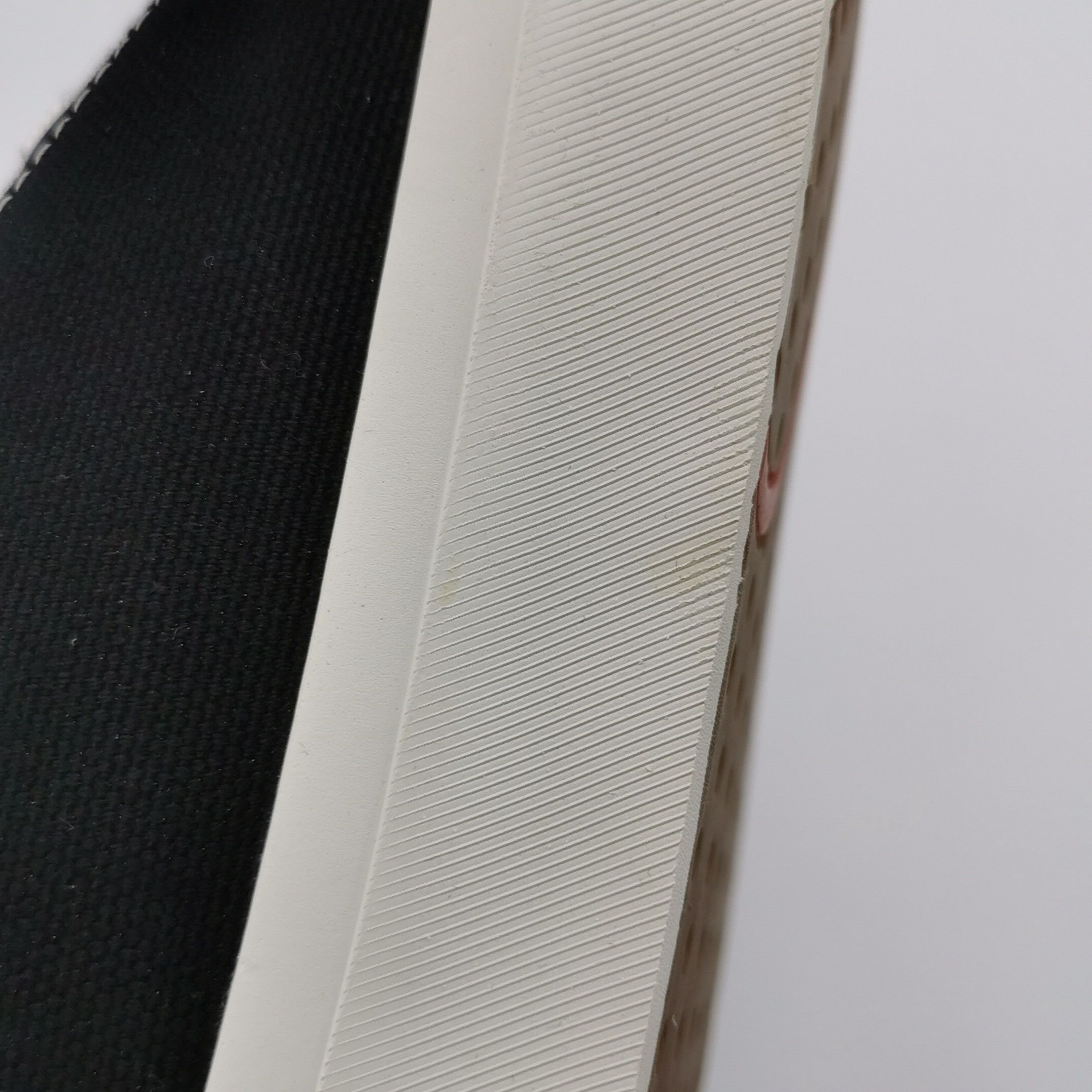 Valentino Valentino VLogo Canvas Hi-Top Sneakers 41.5 Size US 8 / EU 41 - 8 Thumbnail