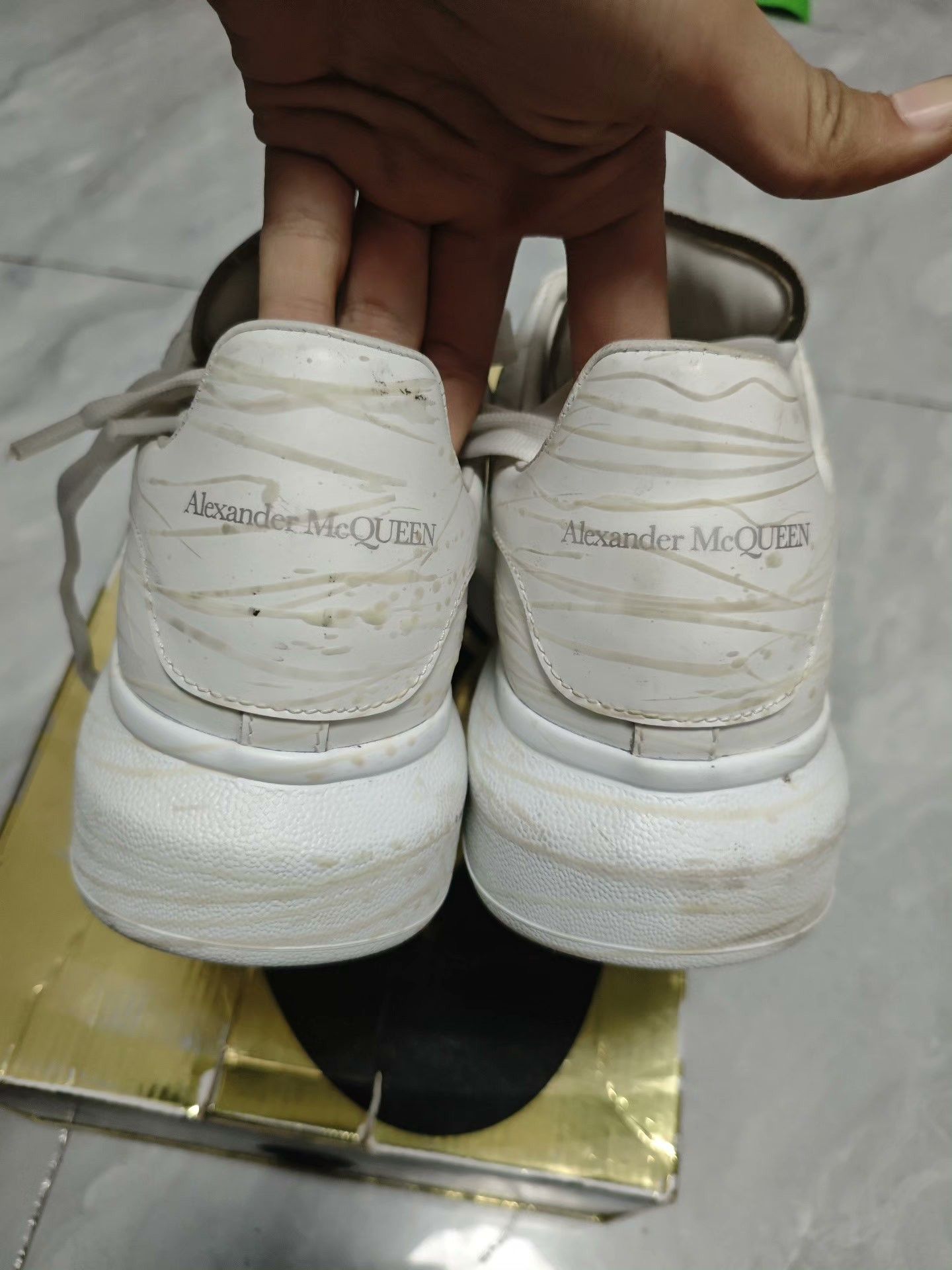 Alexander McQueen Alexander McQueen Lowtop Sneakers 7 Men Size US 7 / EU 40 - 6 Thumbnail