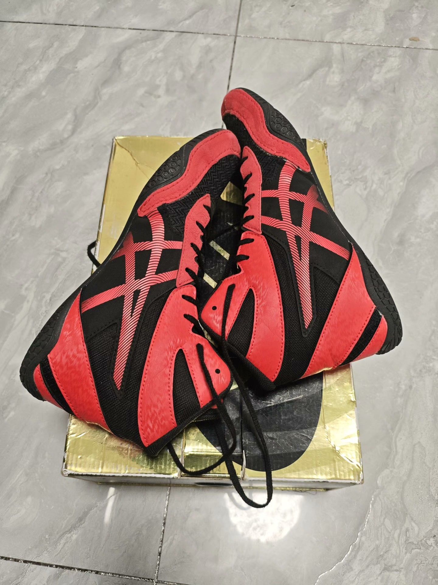 Asics Asics Training Black Lowtop Sneakers 9.5 Men Size US 9.5 / EU 42-43 - 4 Thumbnail
