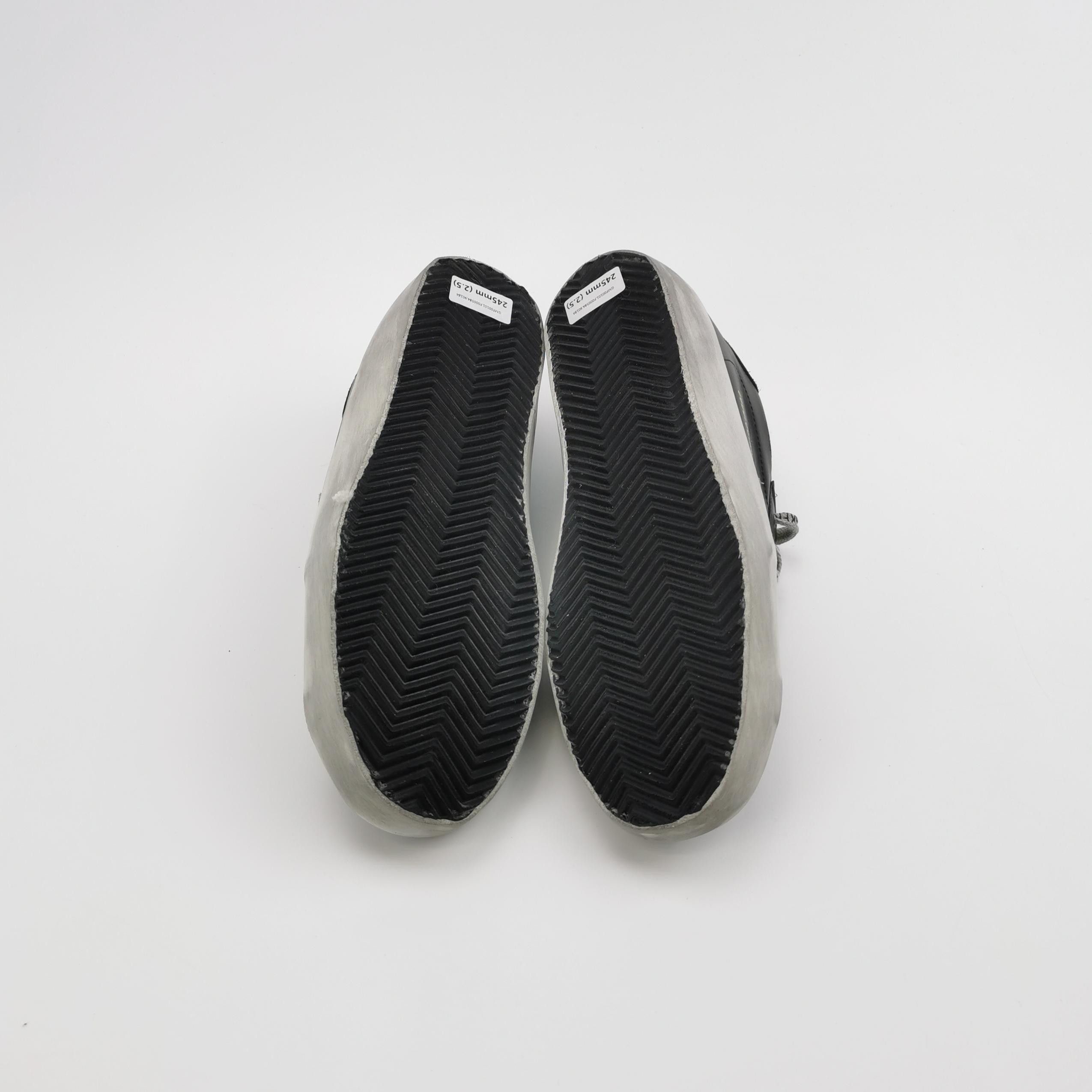 Golden Goose Golden Goose Shearling Lined Super-Star Sneakers 39 Size US 6 / EU 39 - 6 Thumbnail