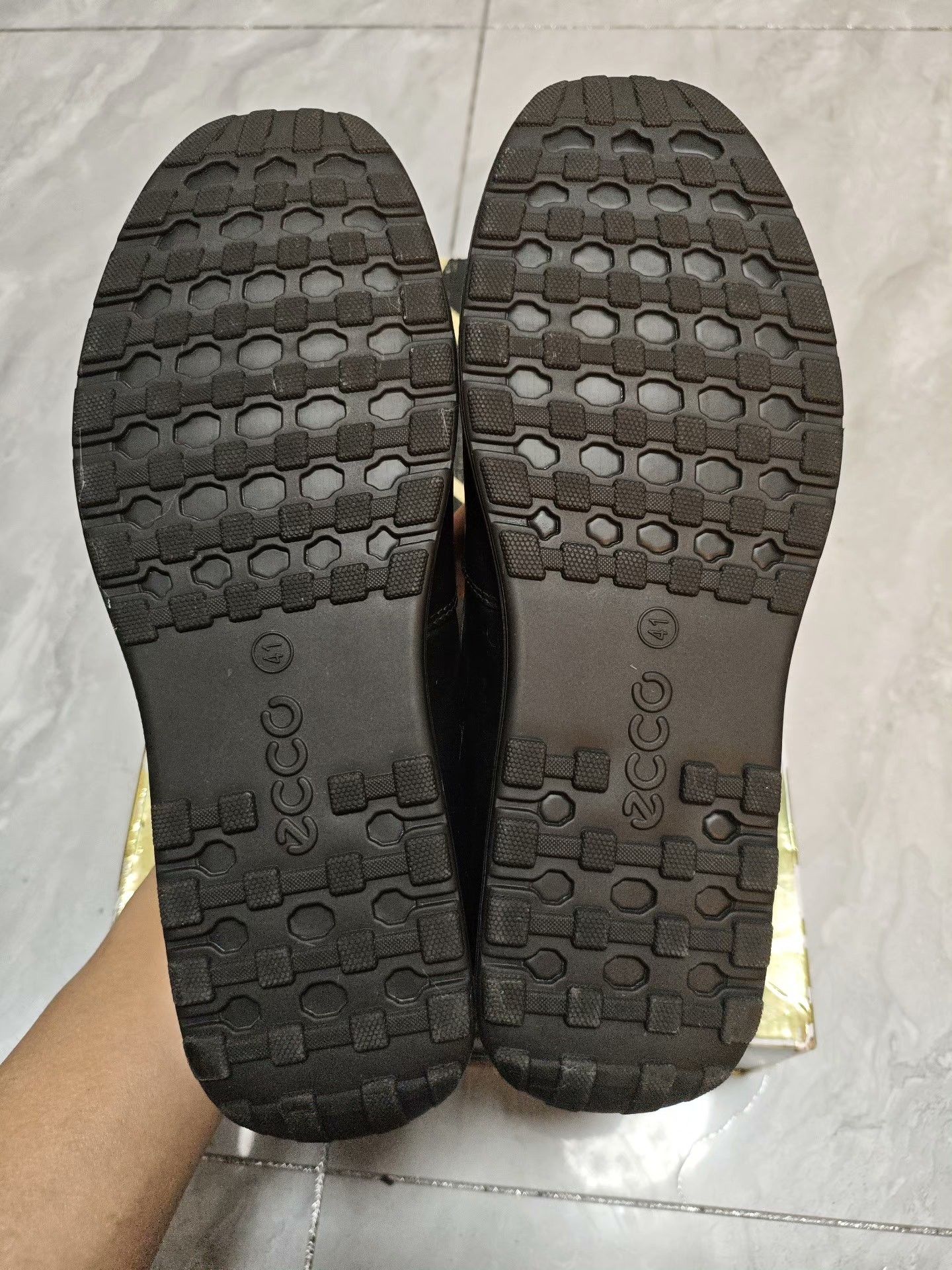 Ecco ECCO Casual Black Lowtop Sneakers 8 Men Size US 8 / EU 41 - 5 Thumbnail