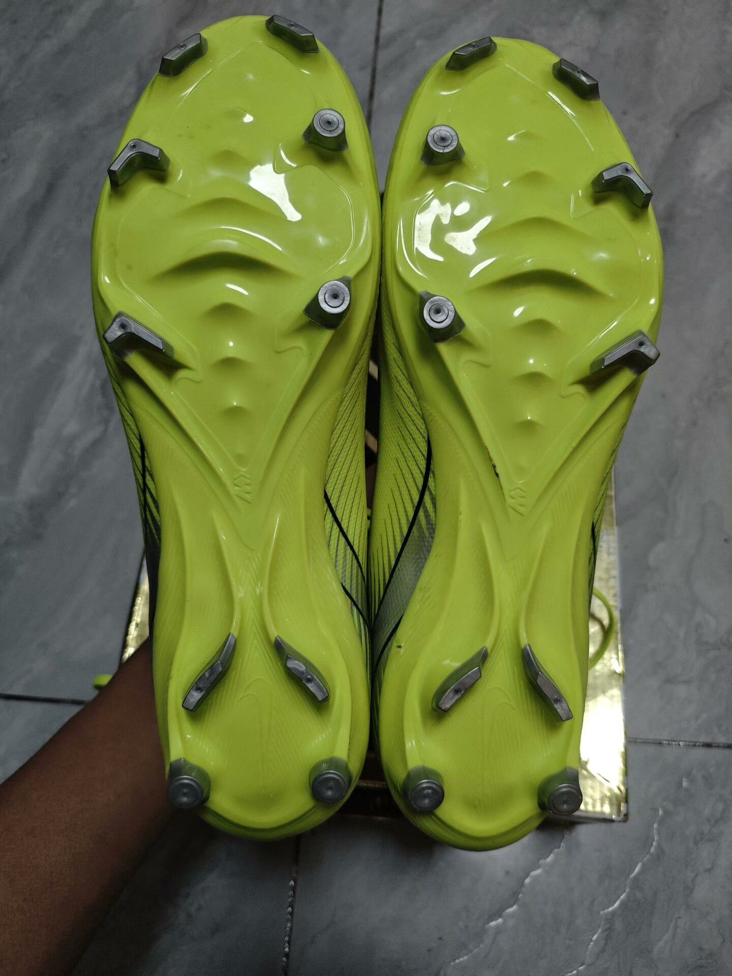 Nike Nike ZOOM Yellow Lowtop Sneakers 10 Men Size US 10 / EU 43 - 5 Thumbnail