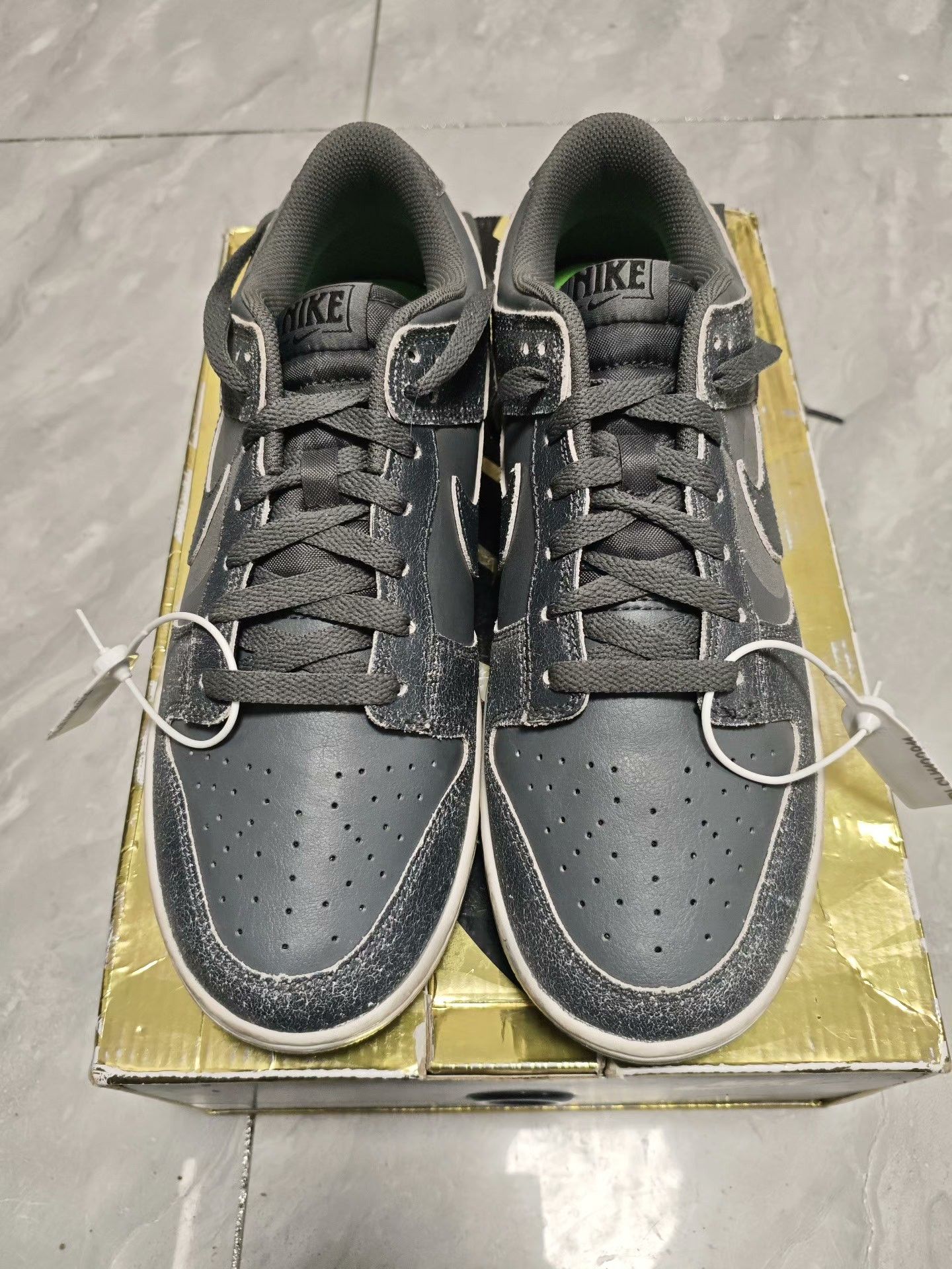 Nike Nike DUNK Multi Lowtop Sneakers 10 Men Size US 10 / EU 43 - 2 Thumbnail
