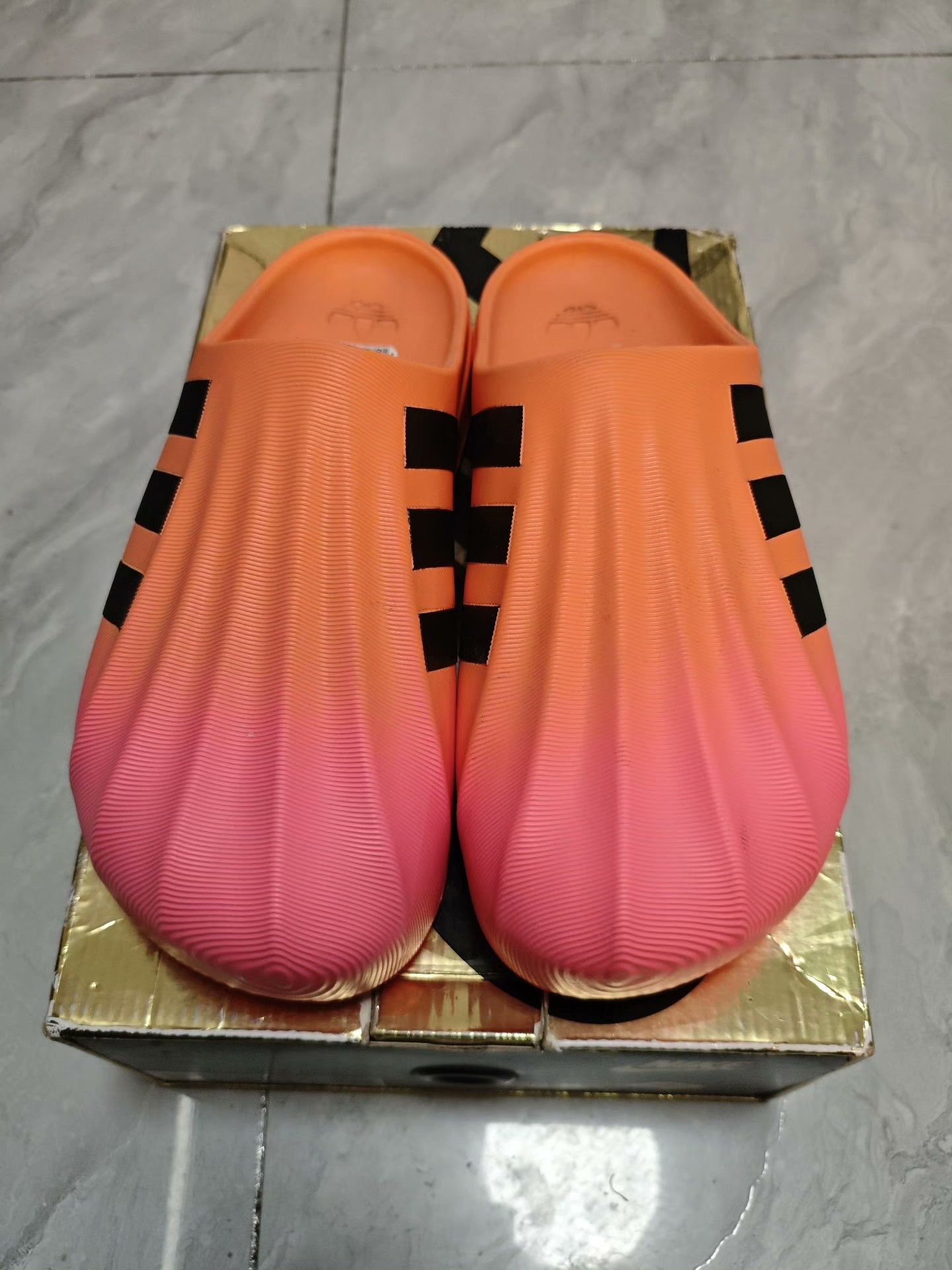 Adidas Adidas Orange Sandals 10 Men Size US 10 / EU 43 - 2 Thumbnail
