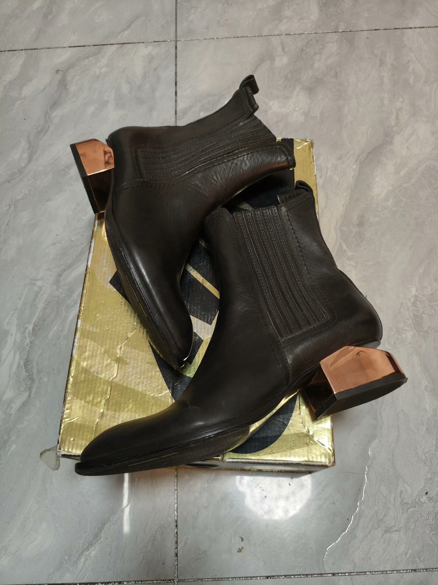 Alexander Wang Alexander Wang Metallic Gold Boots us_9 Women Size US 9 / IT 39 - 4 Thumbnail