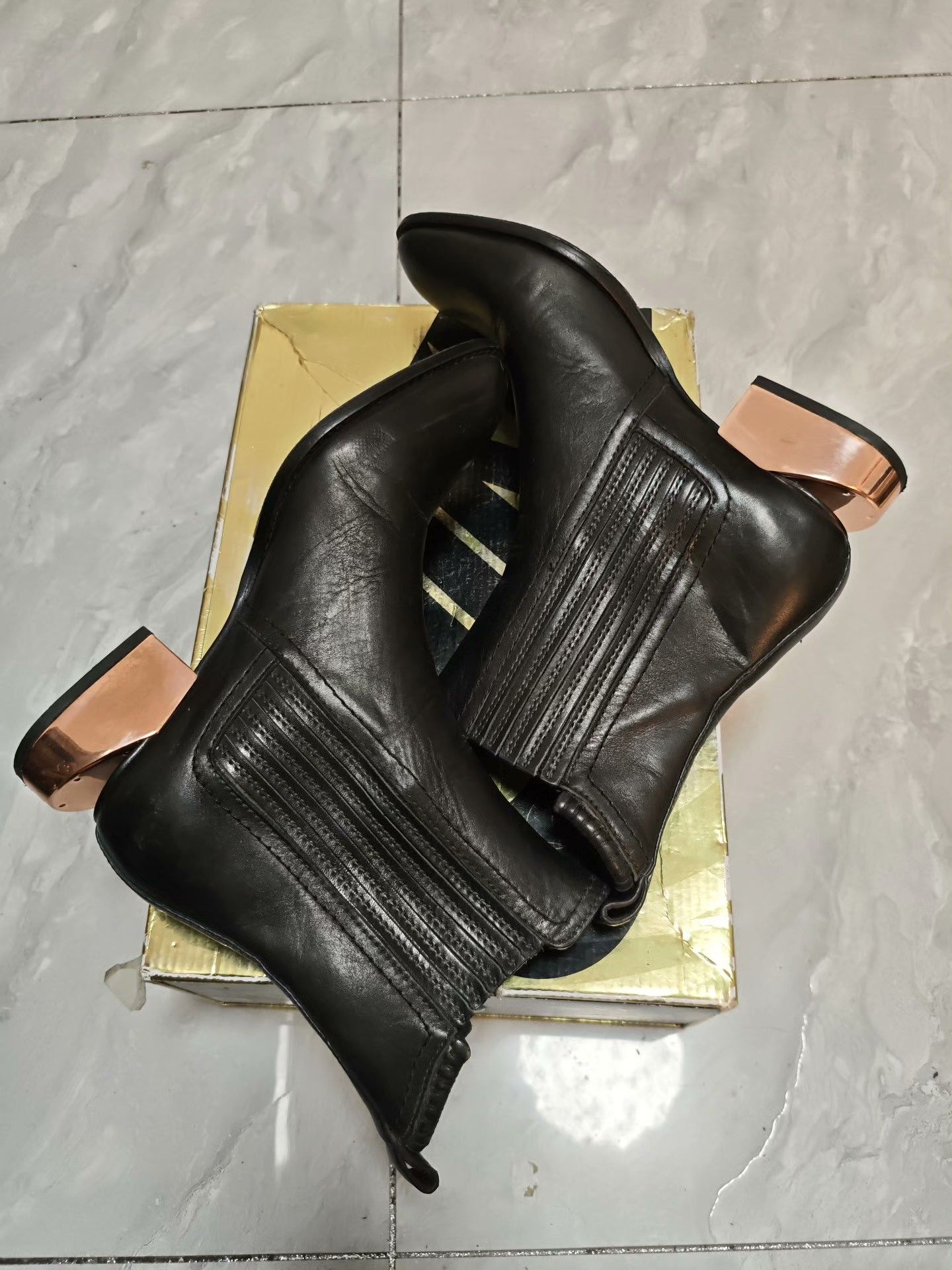 Alexander Wang Alexander Wang Metallic Gold Boots us_9 Women Size US 9 / IT 39 - 5 Thumbnail