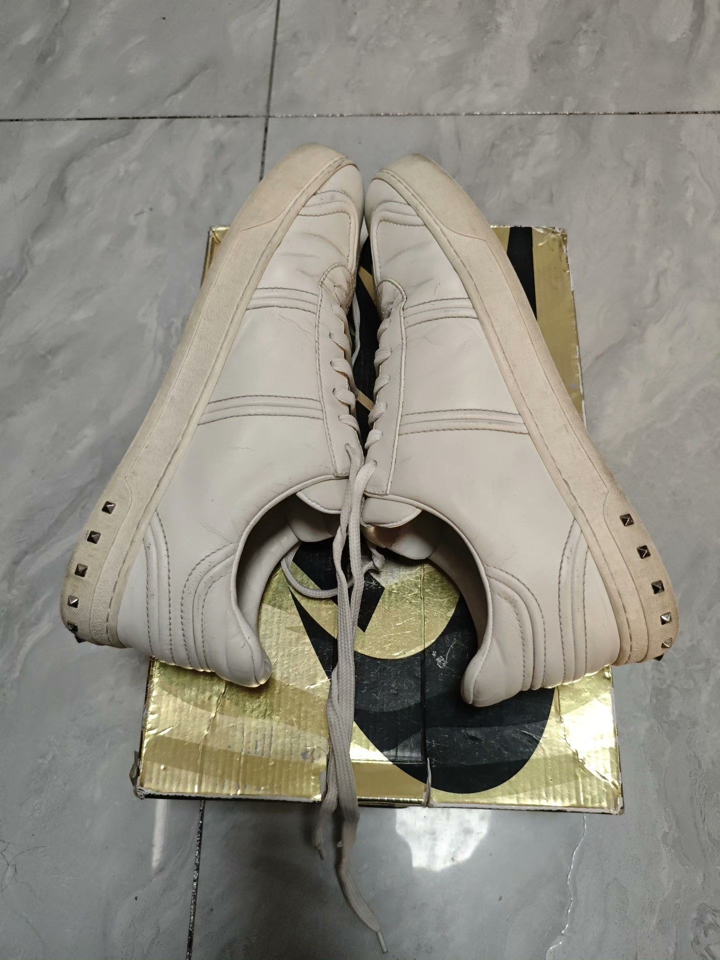 Valentino Valentino Leather White Lowtop Sneakers 10 Men Size US 10 / EU 43 - 4 Thumbnail