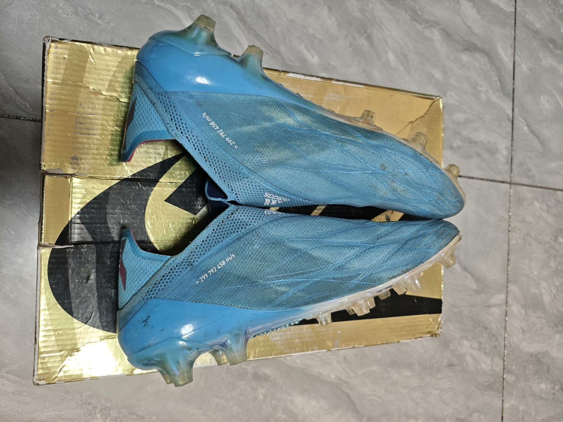 Adidas Adidas Blue Lowtop Sneakers 10 Men Size US 10 / EU 43 - 4 Thumbnail
