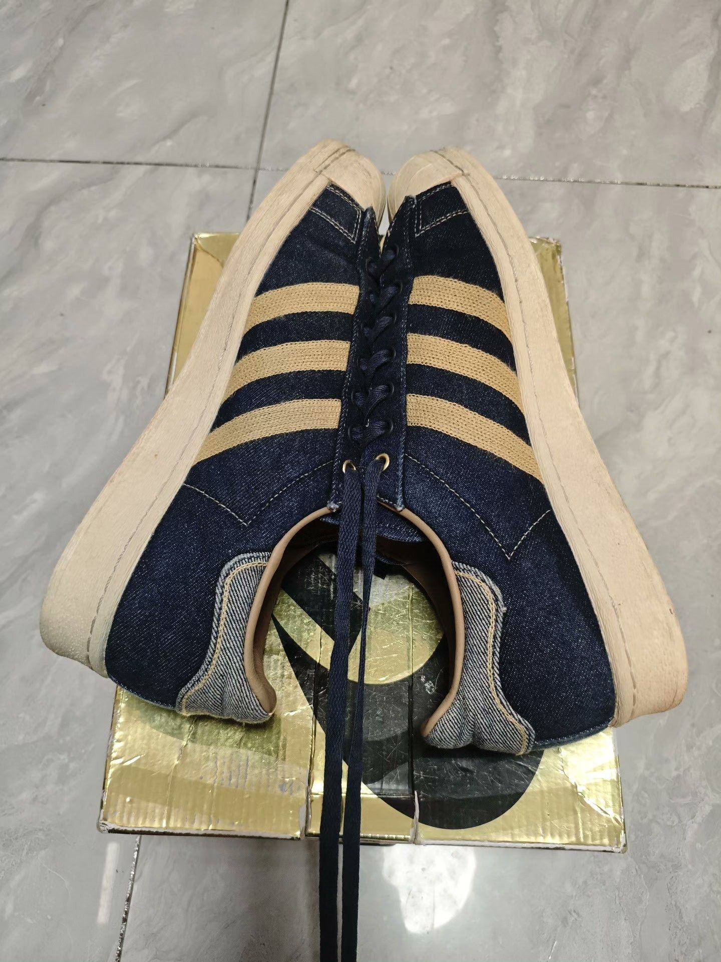 Adidas Adidas Blue Lowtop Sneakers 10 Men Size US 10 / EU 43 - 4 Thumbnail