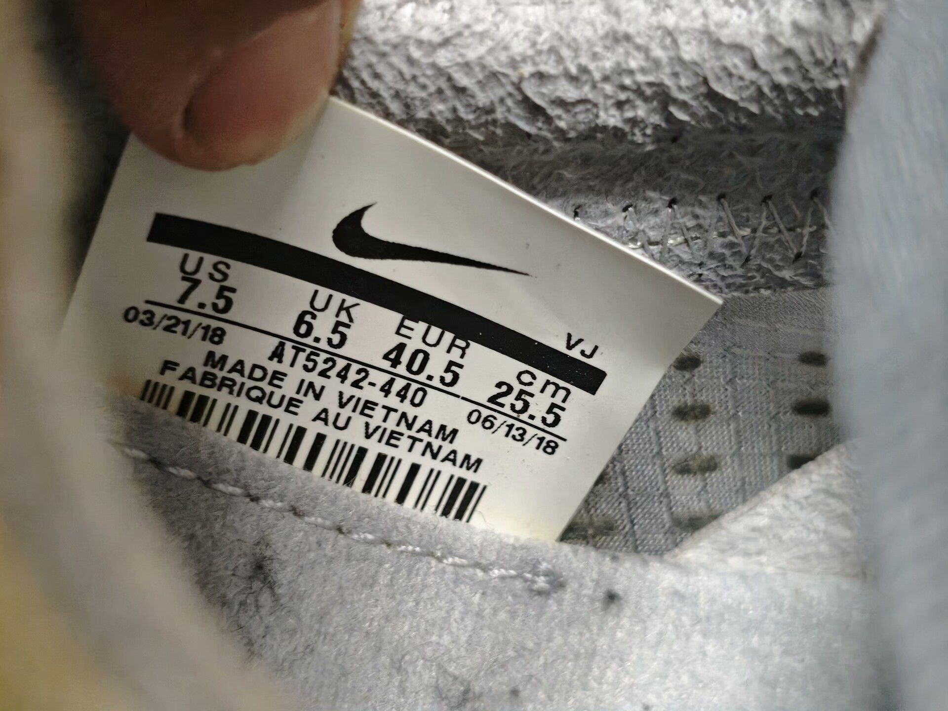 Nike Nike ZOOM Gray Lowtop Sneakers 7.5 Men Size US 7.5 / EU 40-41 - 8 Thumbnail