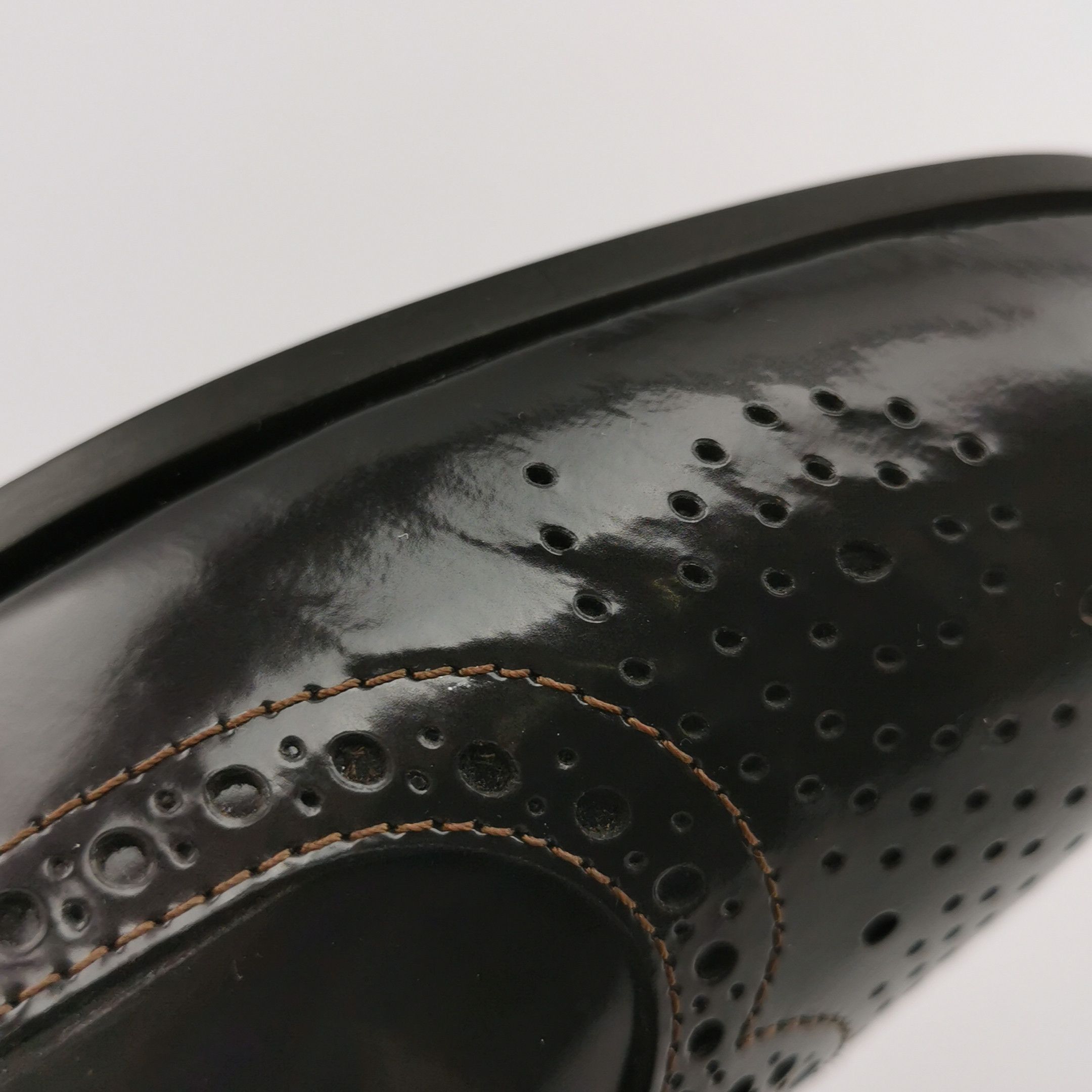 Emporio Armani Emporio Armani Brogue Leather Shoes 39 Size US 6 / EU 39 - 10 Thumbnail