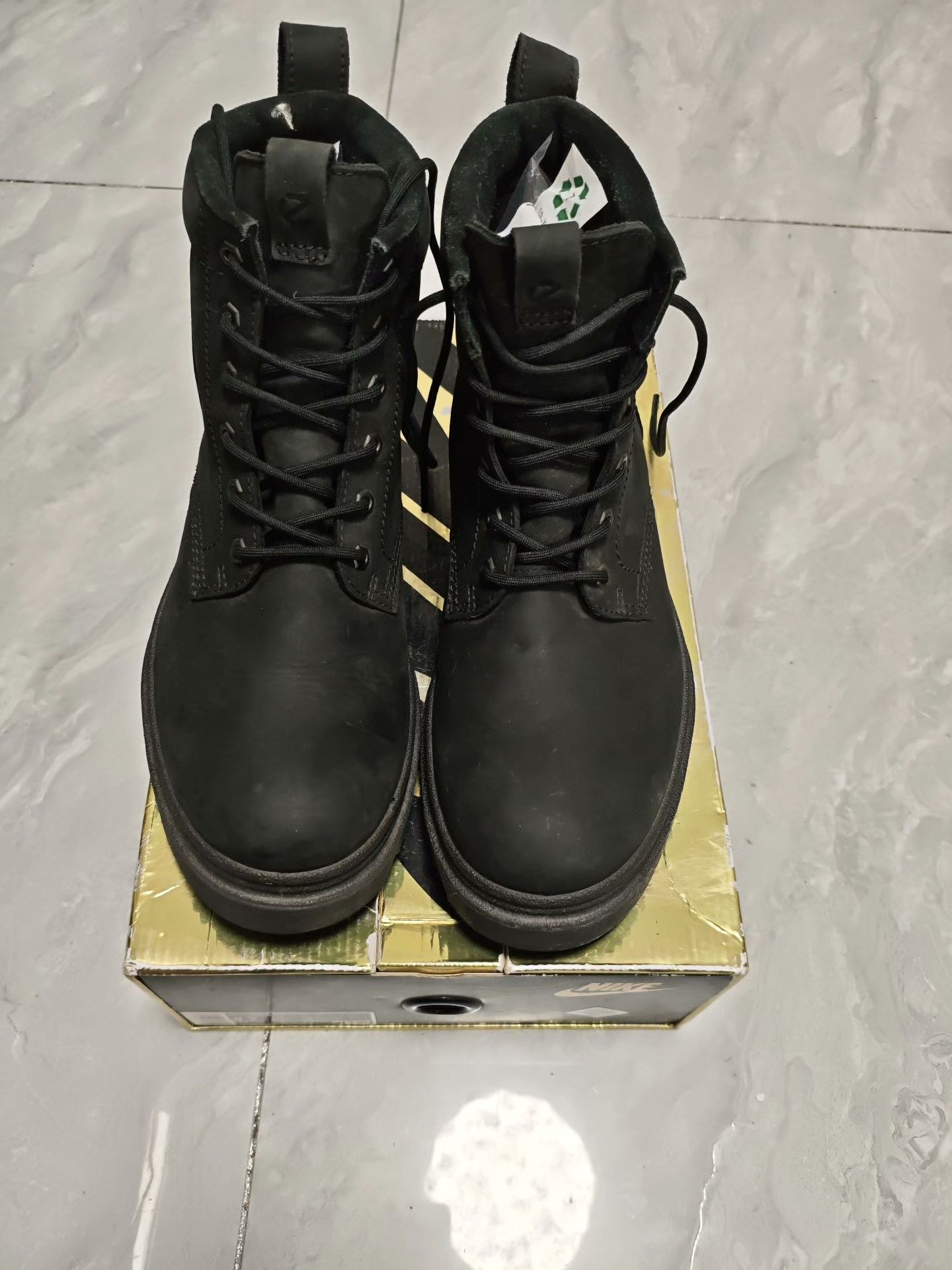 Ecco ECCO Leather Black Boots 8 Men Size US 8 / EU 41 - 2 Thumbnail