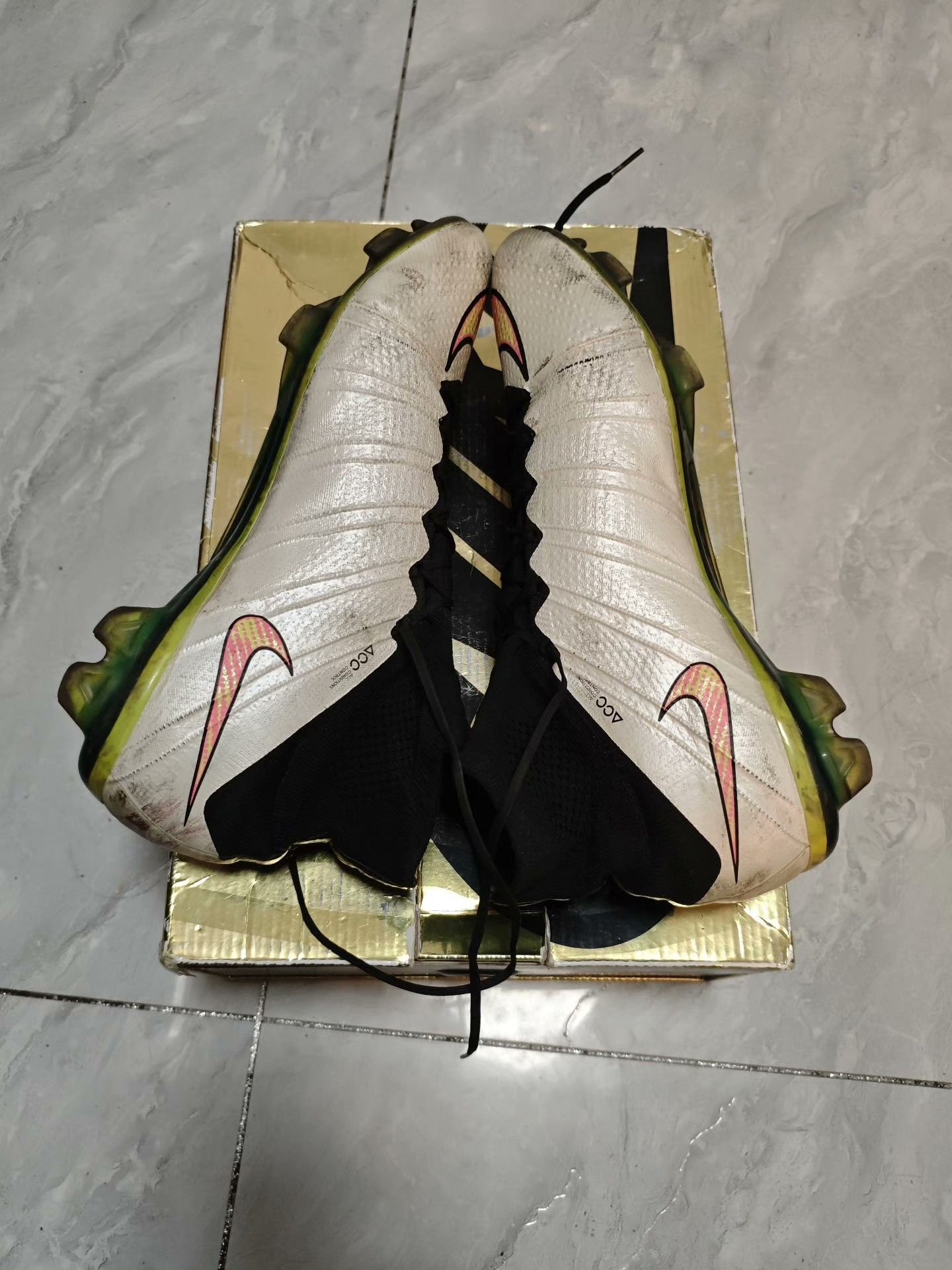 Nike Nike Multi Lowtop Sneakers 10 Men Size US 10 / EU 43 - 4 Thumbnail