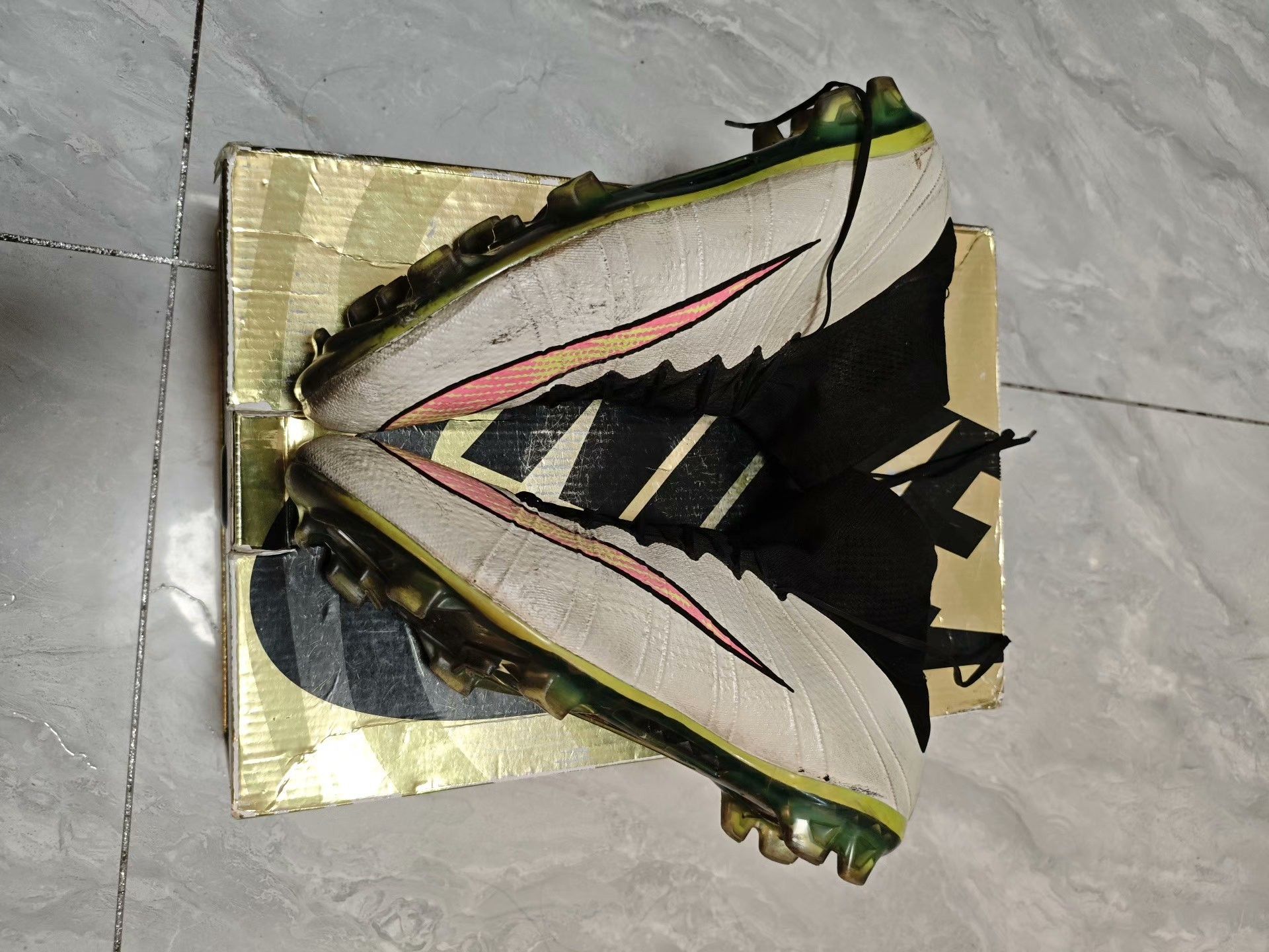 Nike Nike Multi Lowtop Sneakers 10 Men Size US 10 / EU 43 - 3 Thumbnail