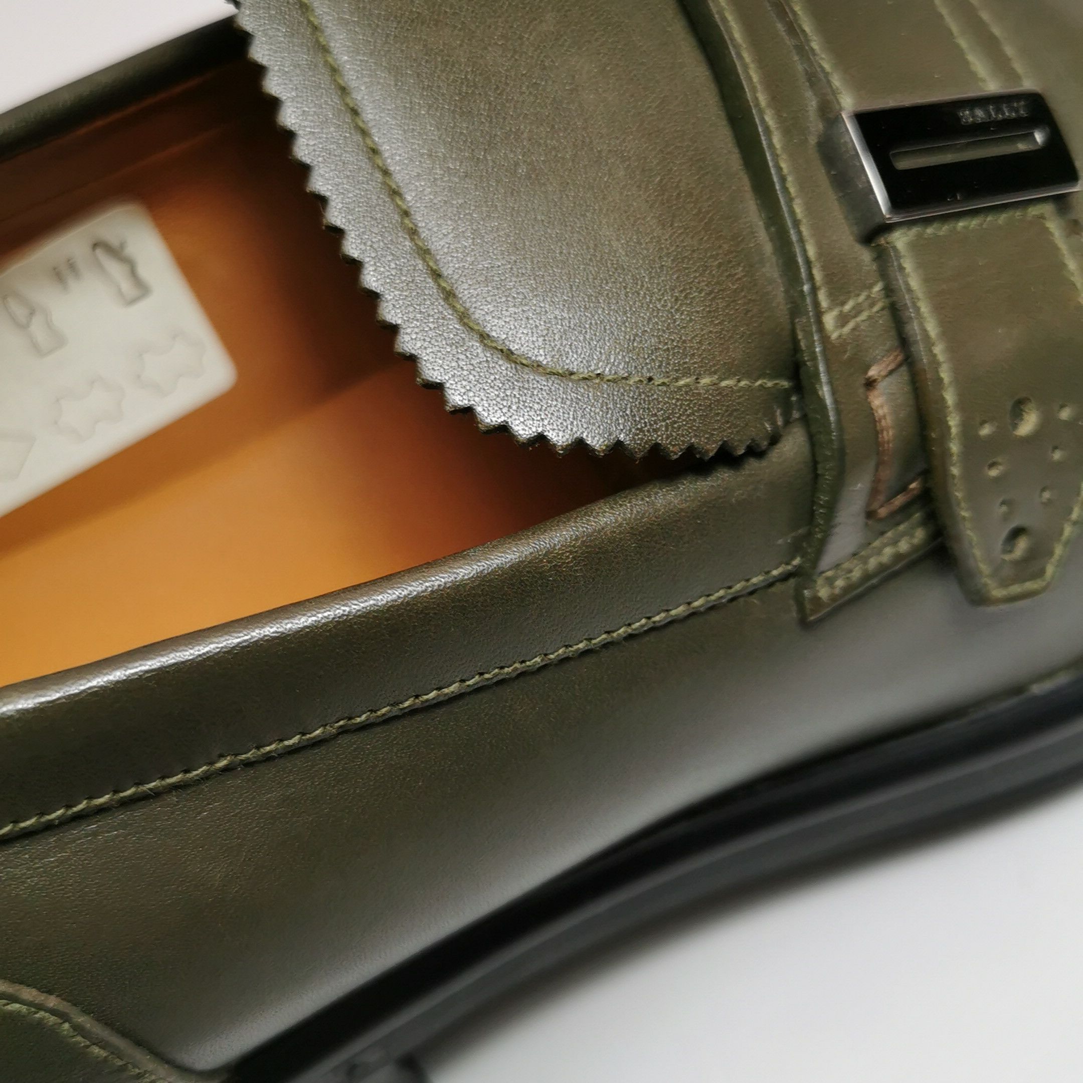 Bally Bally Olive Leather Logo Loafers Size 38 Size US 8 / IT 38 - 8 Thumbnail